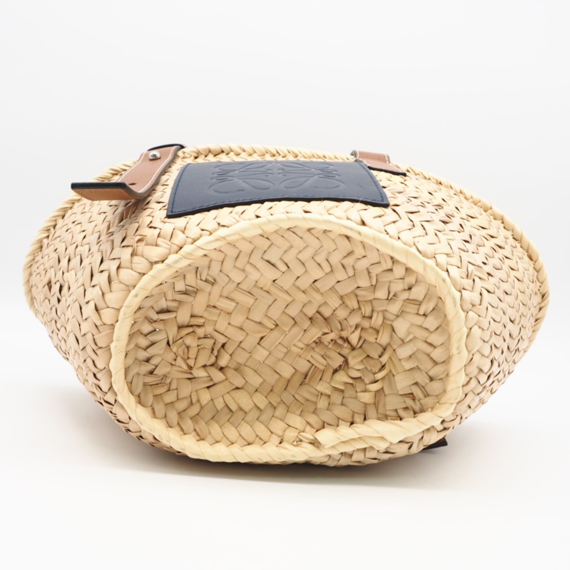 Loewe Beige Brown Navy Raffia Leather Basket Handbag (Pre-Owned)
