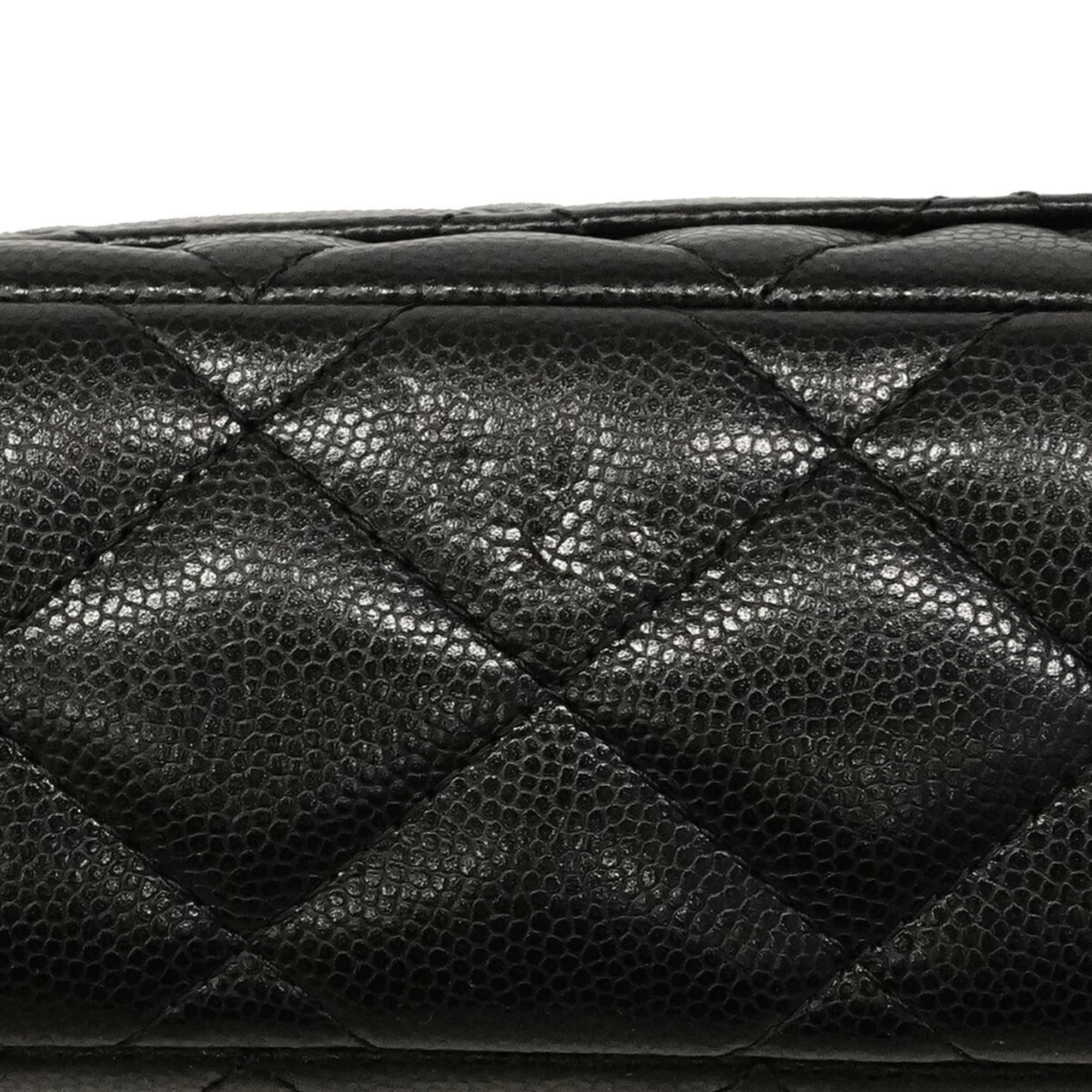 Chanel Black Grained Calfskin Shoulder Bag (Pre-Owned)