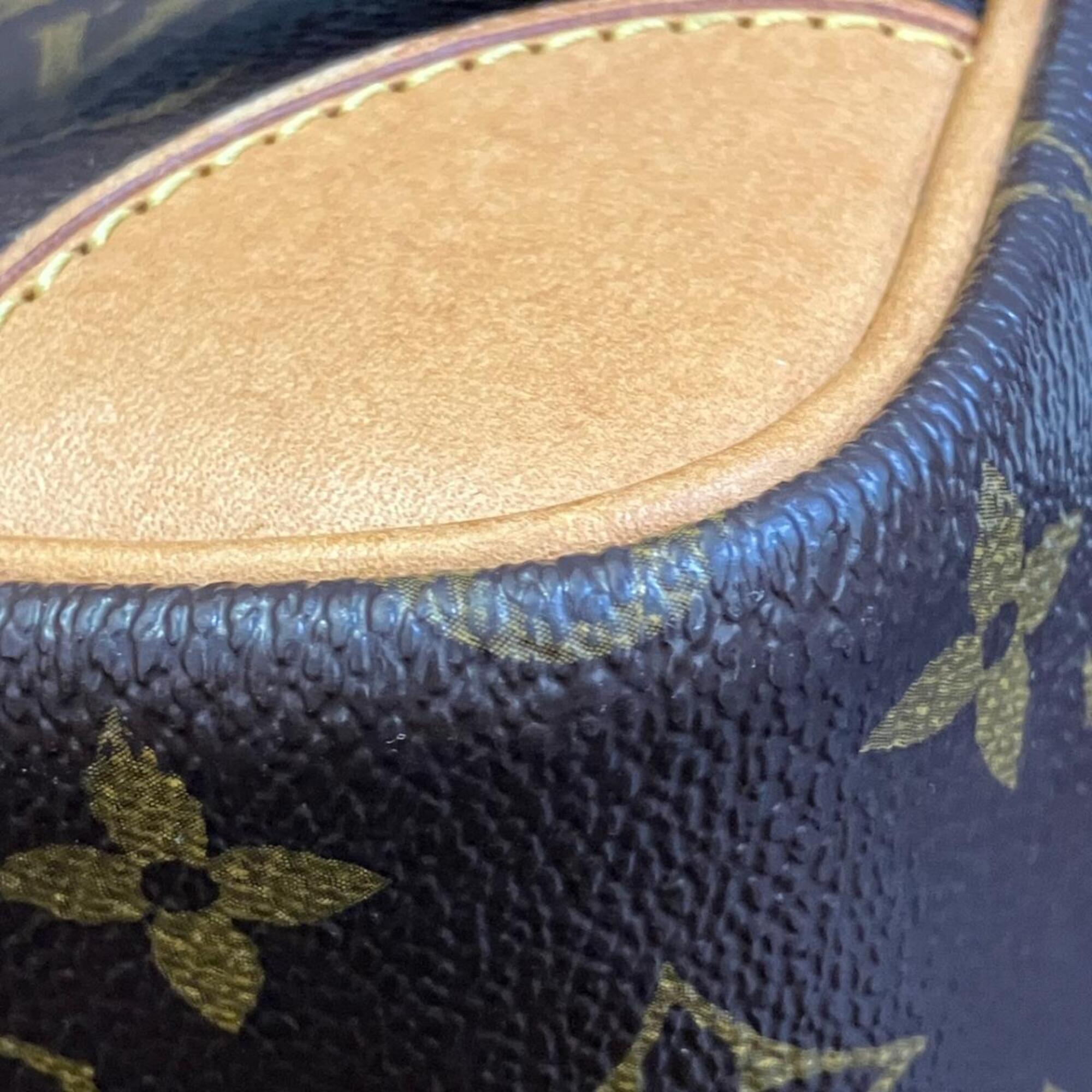Louis Vuitton Monogram Brown Monogram Shoulder Bag (Pre-Owned)