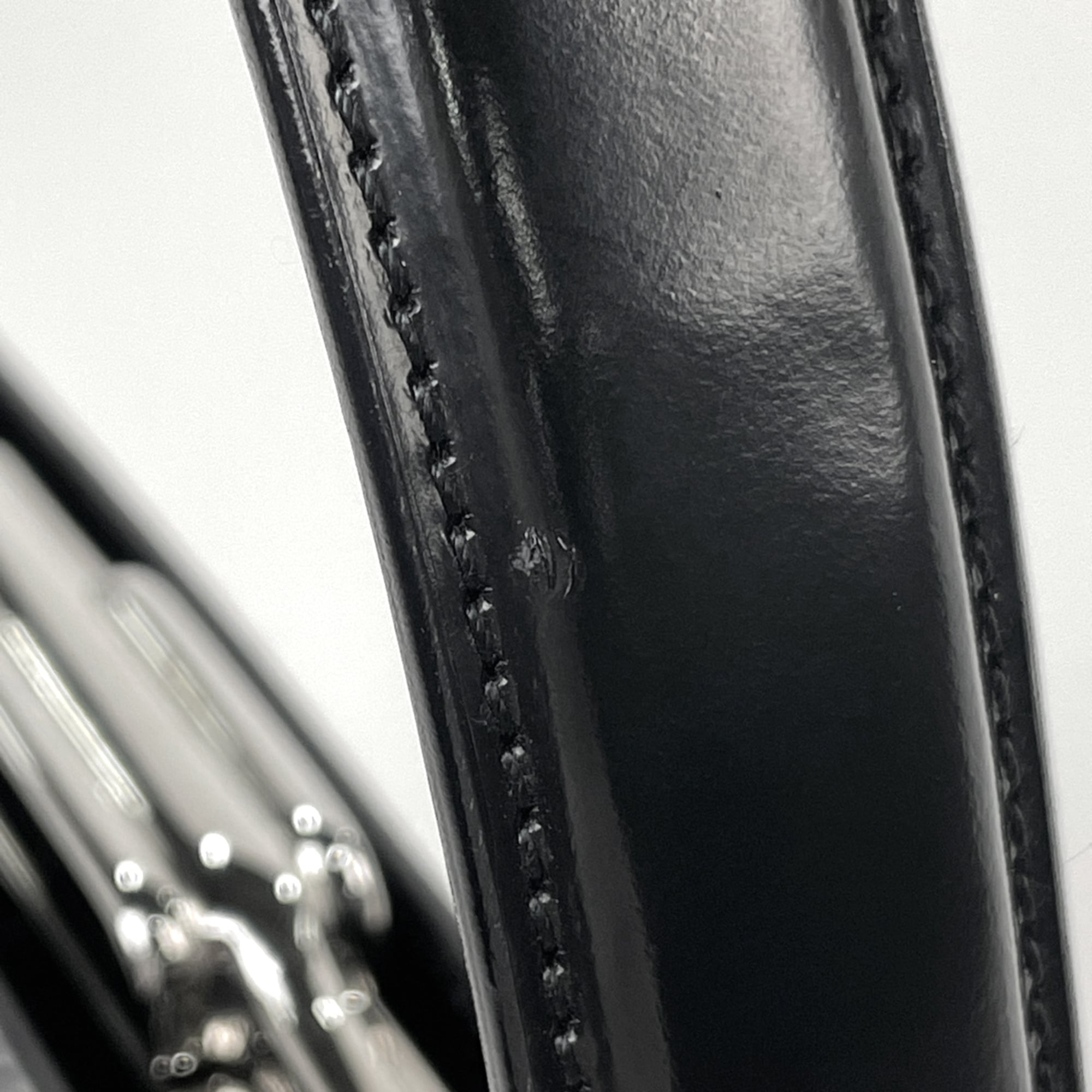 Cartier Black Leather Handbag (Pre-Owned)