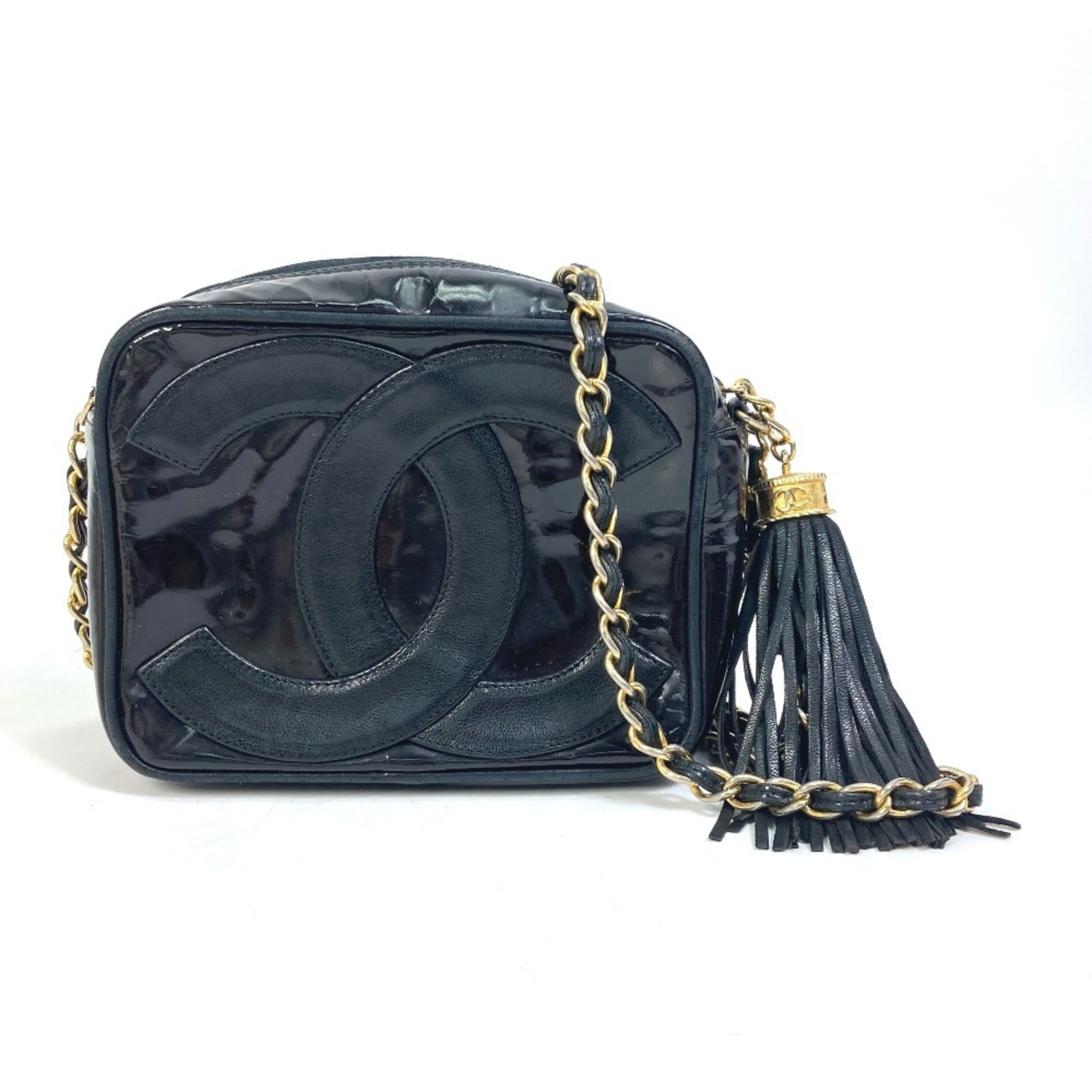 Chanel Black Leather Pochette Shoulder Bag (Pre-Owned)