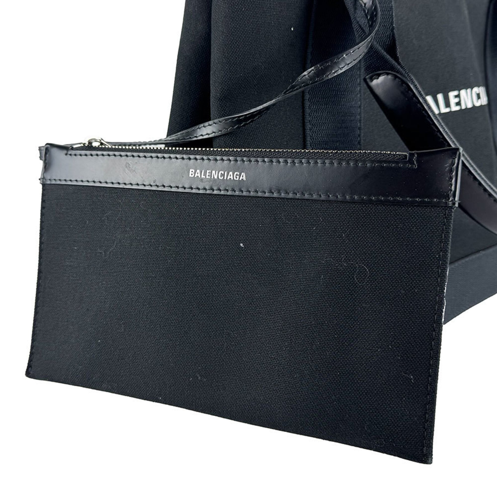 Balenciaga Black Canvas Leather Handbag (Pre-Owned)