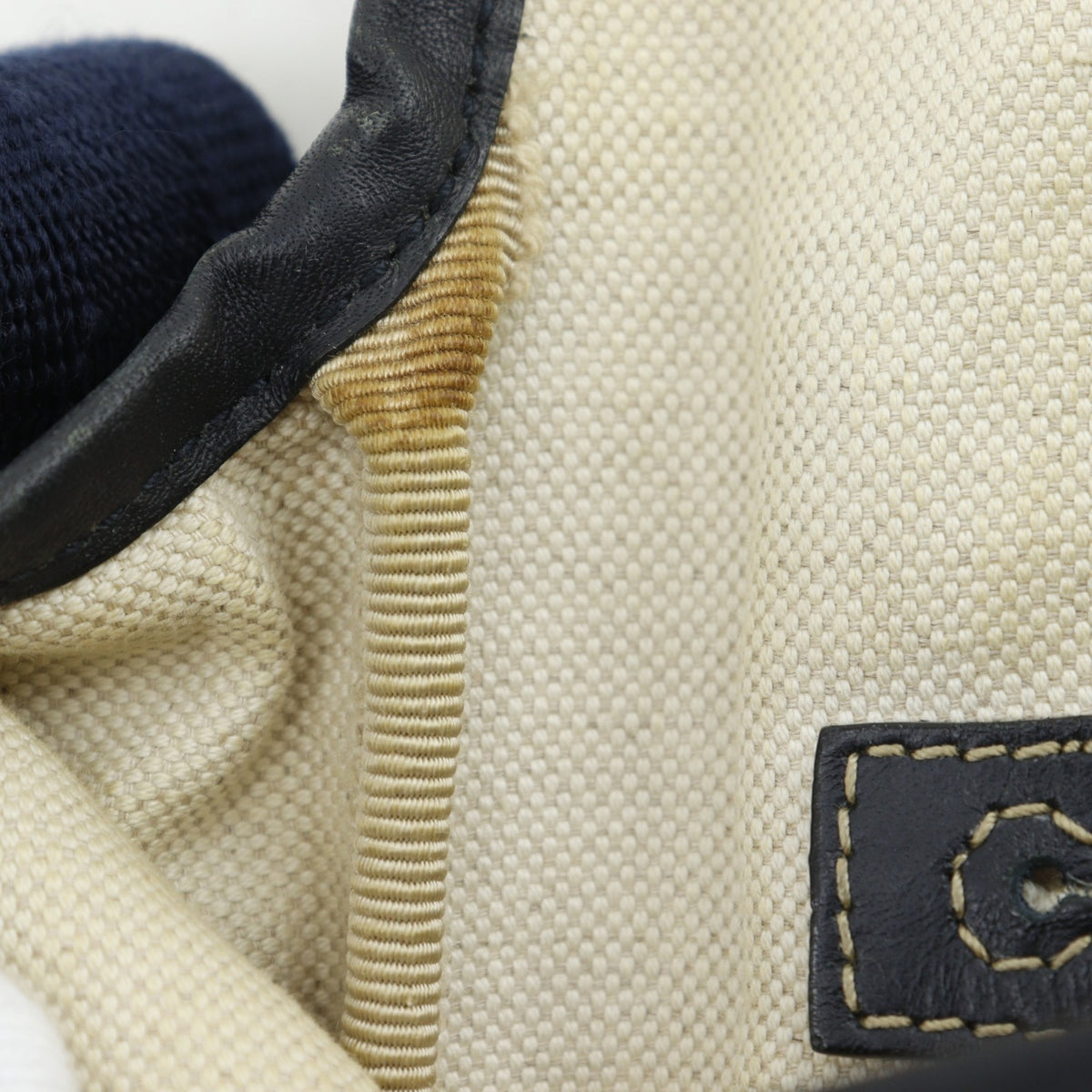 Gucci Navy Gg Supreme Canvas Shoulder Bag (Pre-Owned)