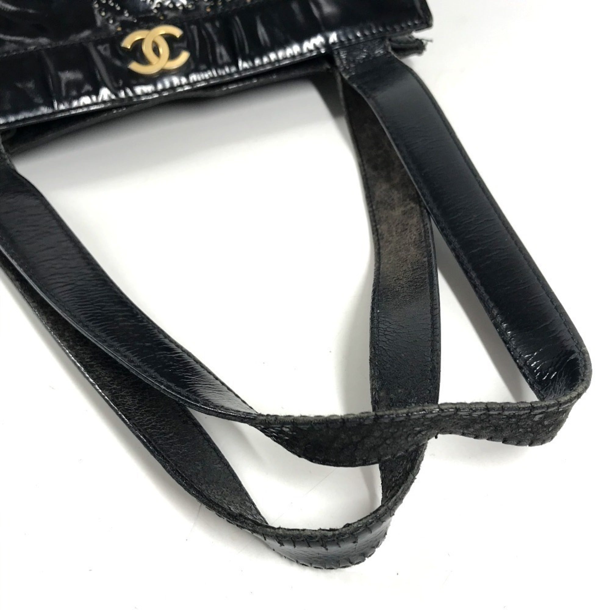 Chanel Camellia Black Patent Leather Handbag Shoulder Bag Tote Bag (Pre-Owned)