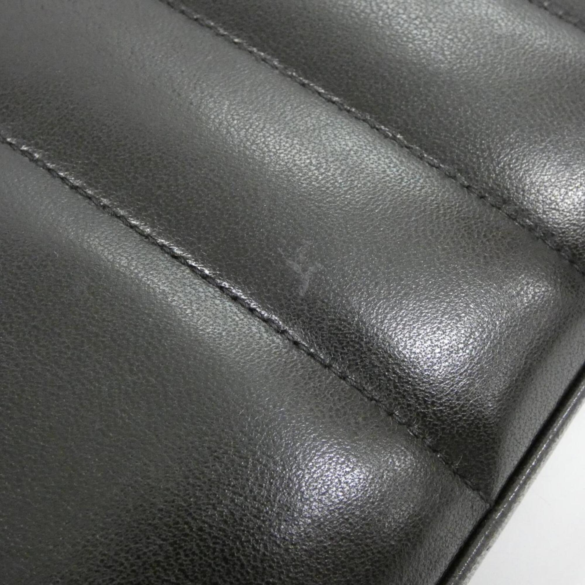Chanel Black Leather Shoulder Bag (Pre-Owned)