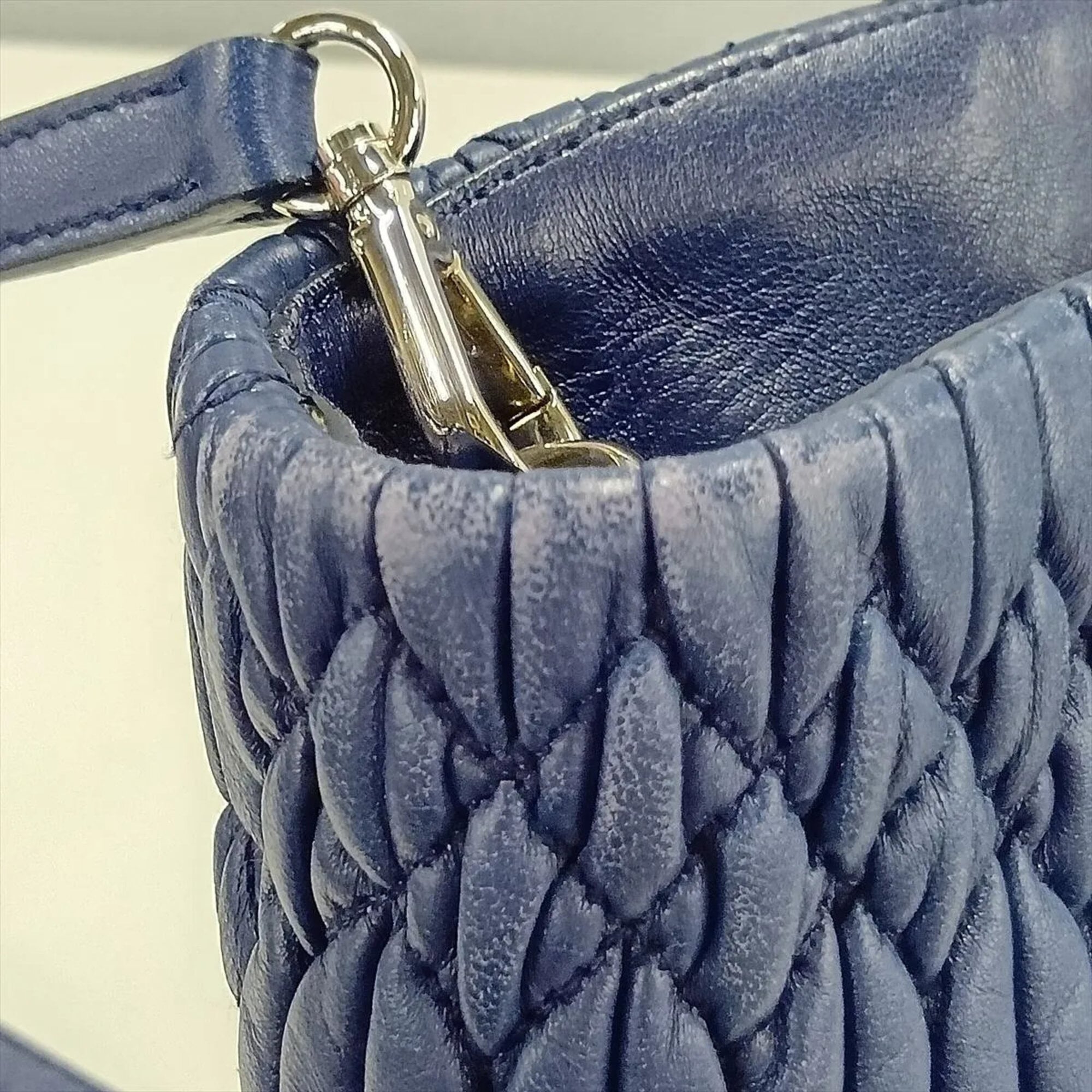Miu Miu Matelasse Navy Leather Shoulder Bag (Pre-Owned)