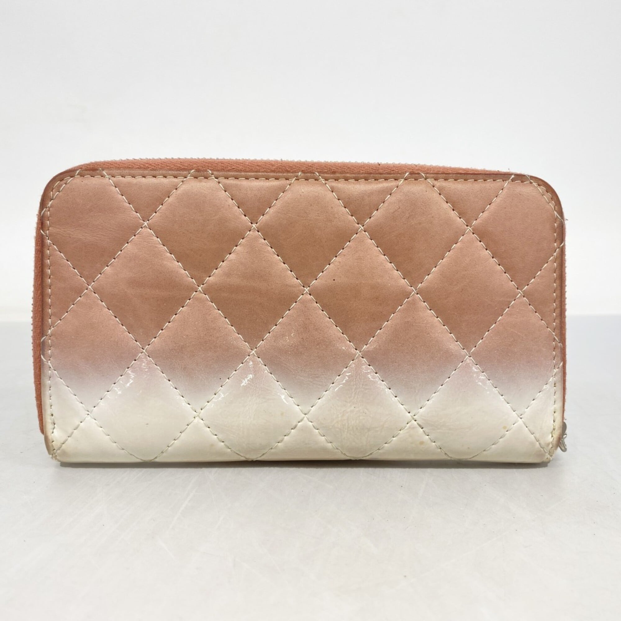 Chanel Pink White Leather Patent Leather Wallet (Bi-Fold) (Pre-Owned)