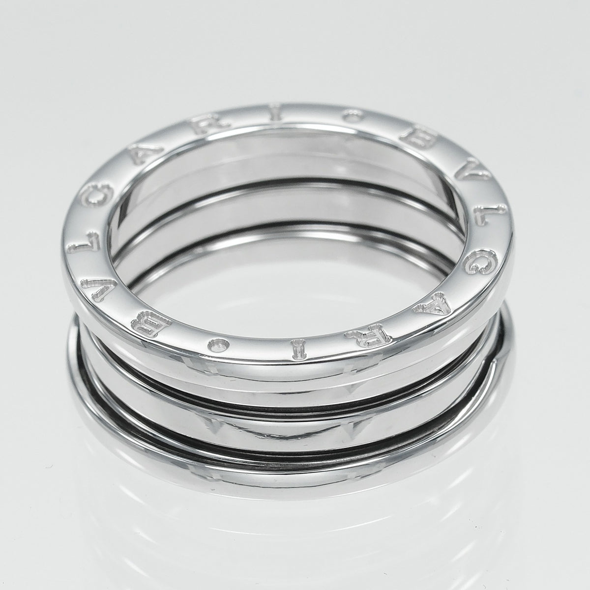Bvlgari White Gold (18K) Band Ring (Pre-Owned)