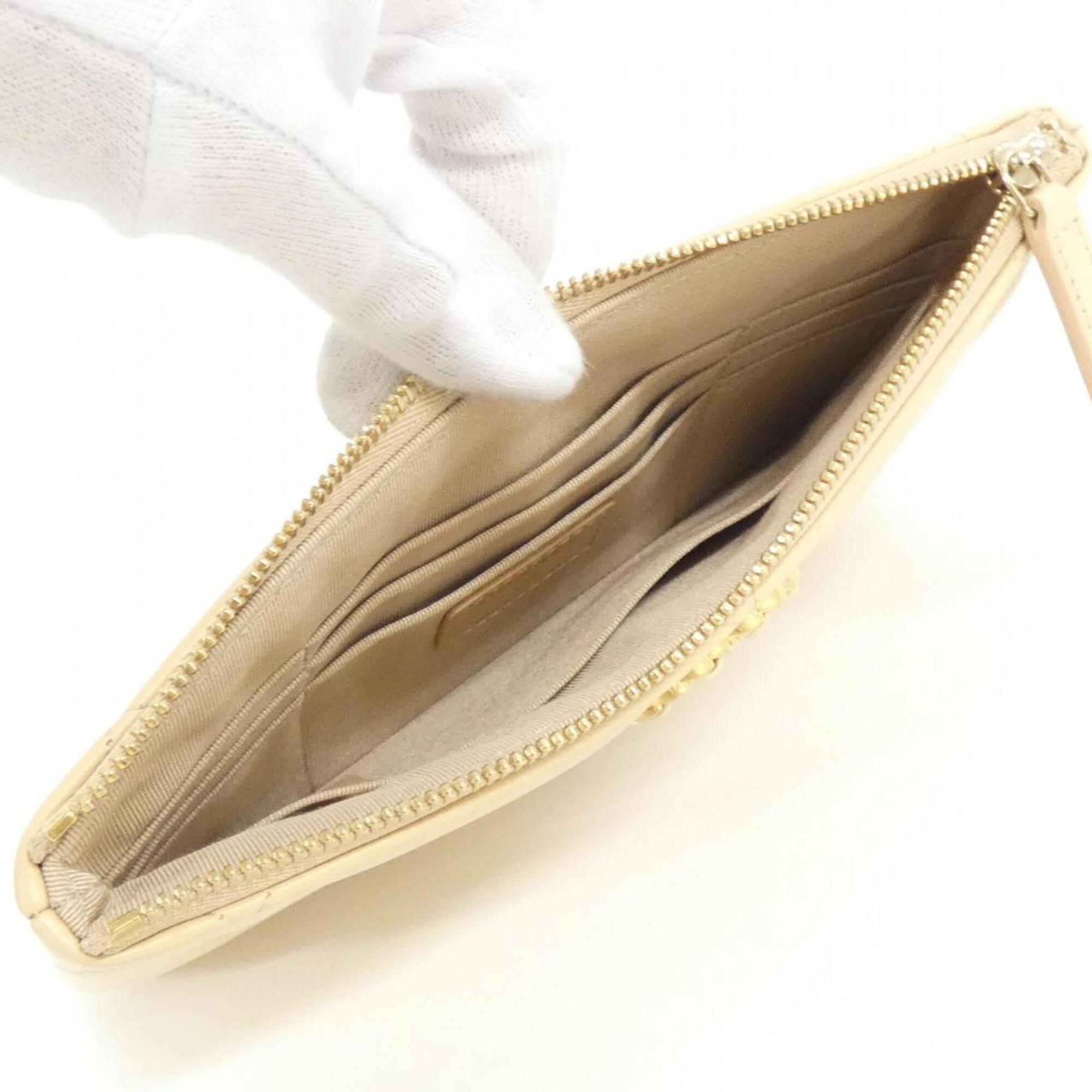 Chanel Beige Leather Handbag Pouch (Pre-Owned)