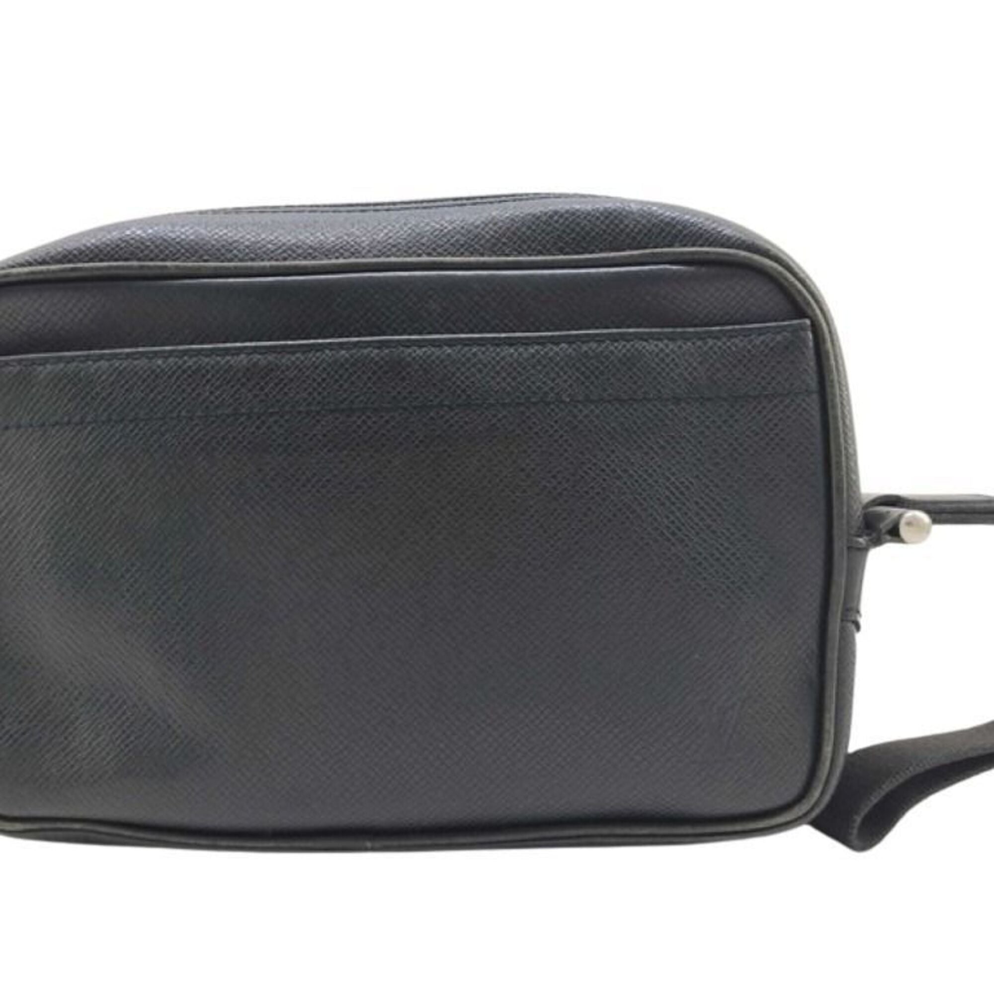 Louis Vuitton Taiga Ardoise Black Taiga Leather Handbag (Pre-Owned)