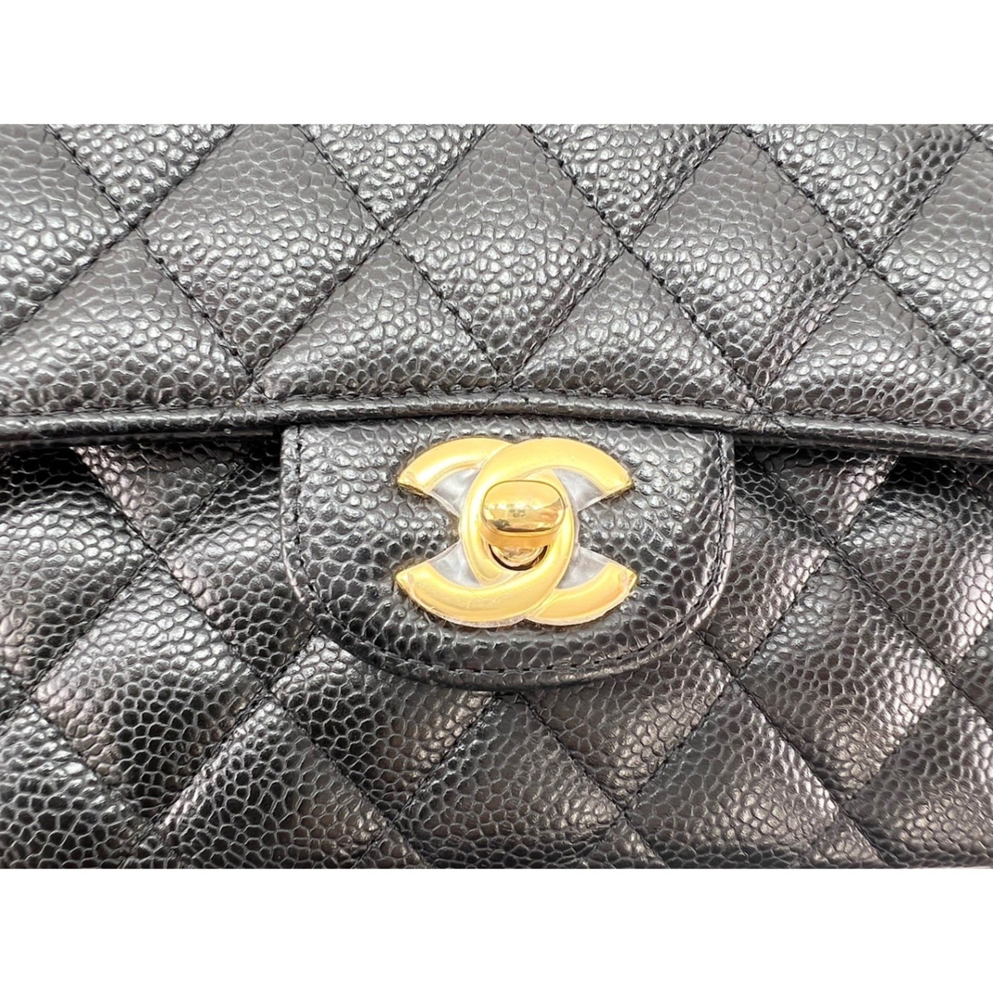 Chanel Matelasse Black Shoulder Bag (Pre-Owned)
