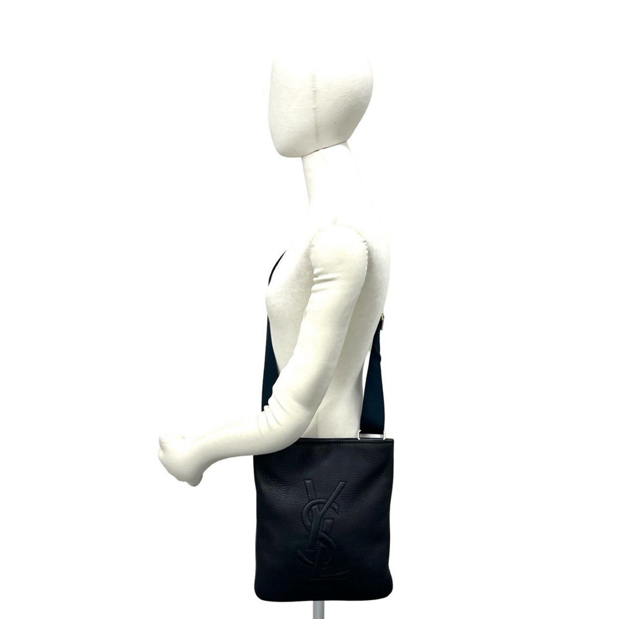 Yves Saint Laurent Black Leather Shoulder Bag (Pre-Owned)