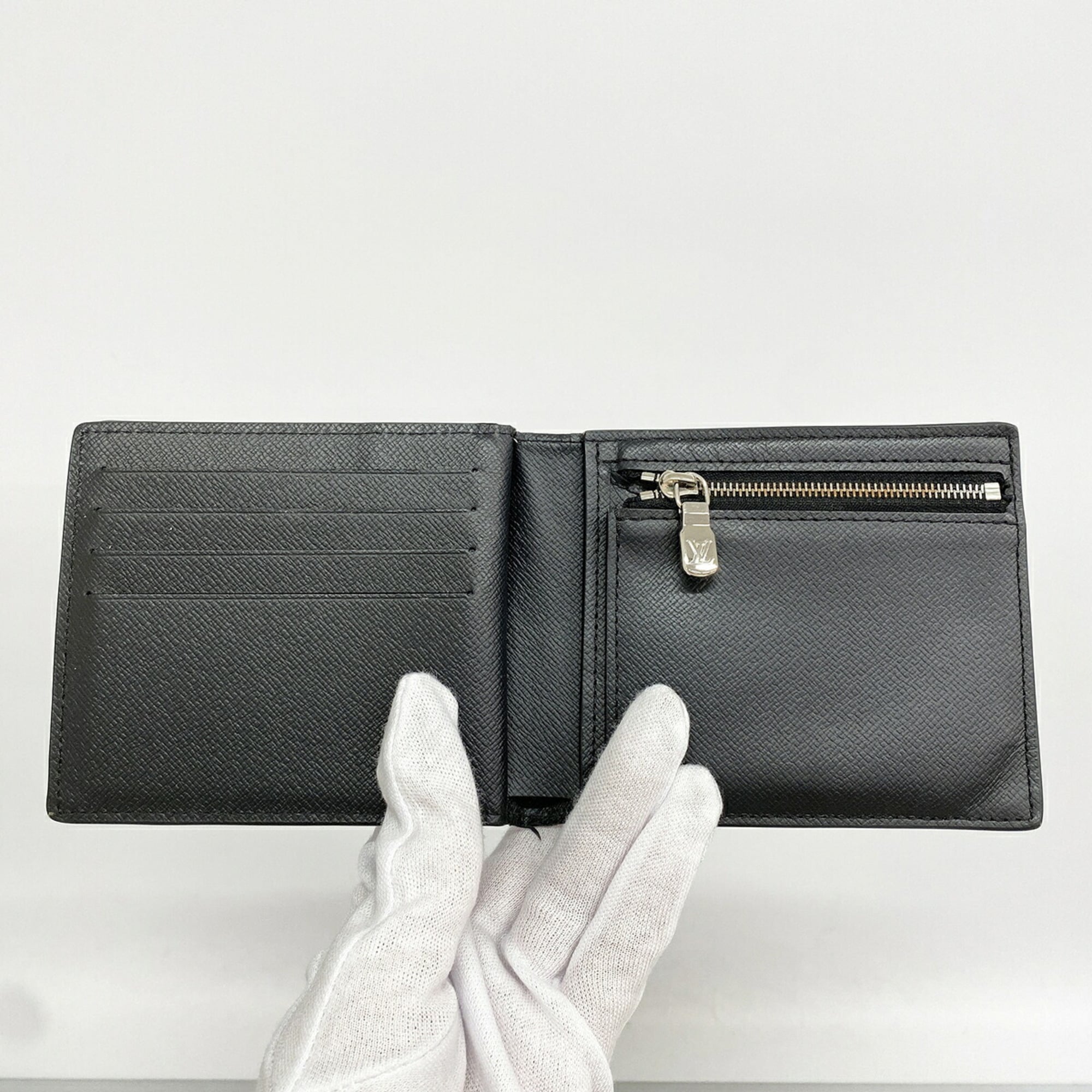 Louis Vuitton Ardoise Wallet (Bi-Fold) (Pre-Owned)