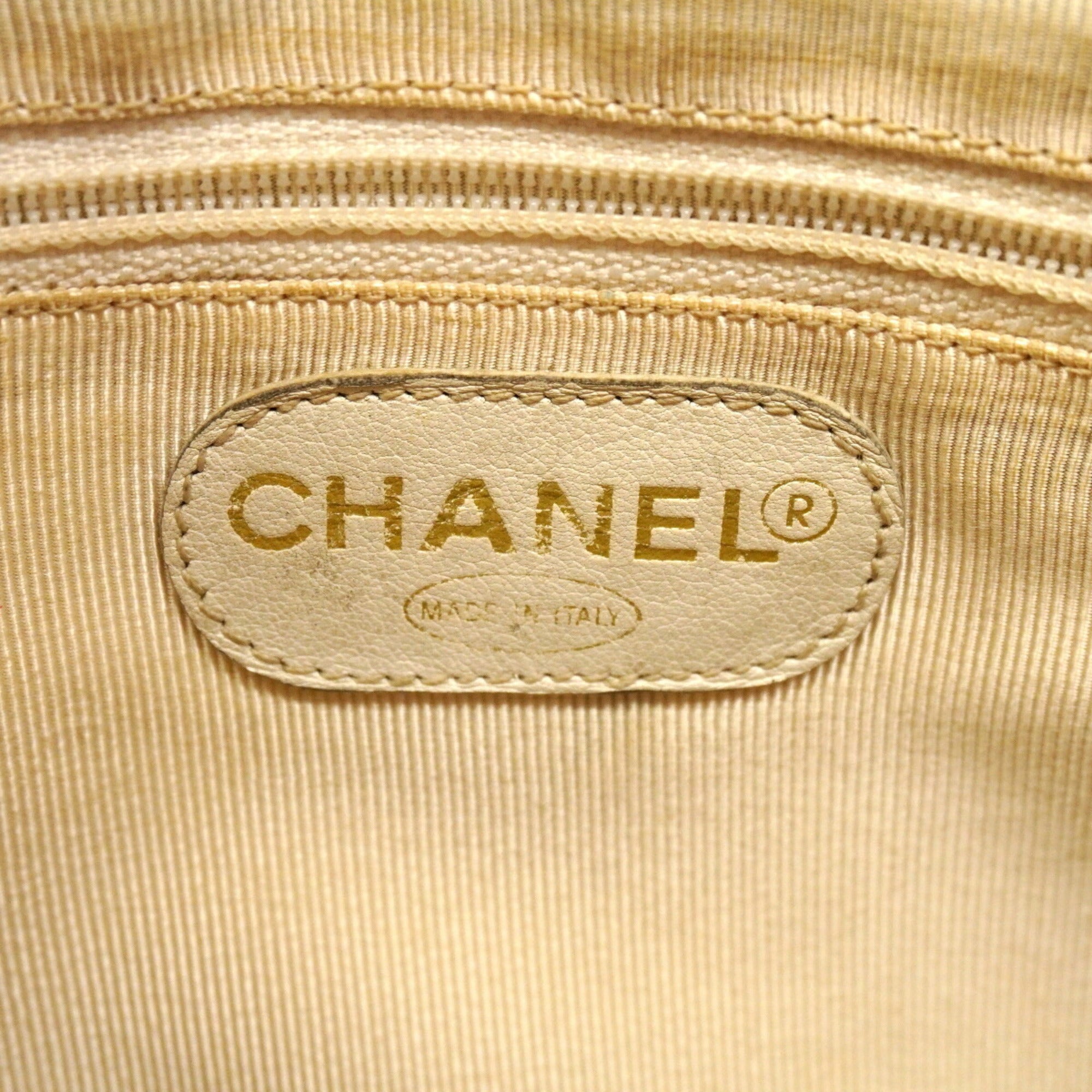 Chanel Yellow Grained Calfskin Shoulder Bag (Pre-Owned)