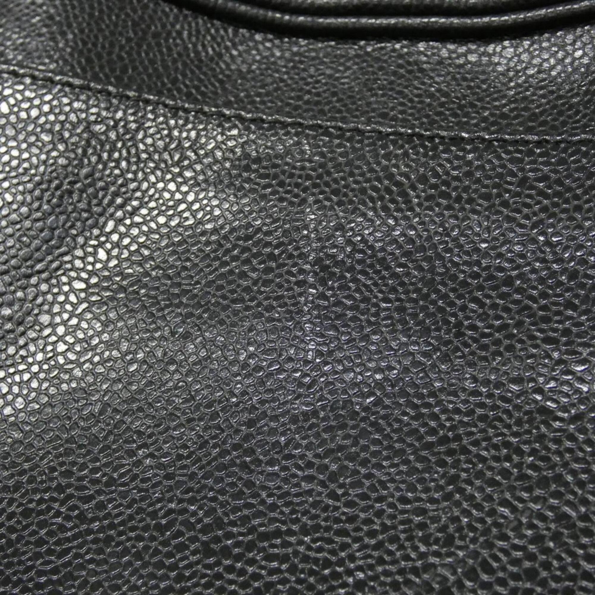 Chanel Black Grained Calfskin Shoulder Bag (Pre-Owned)