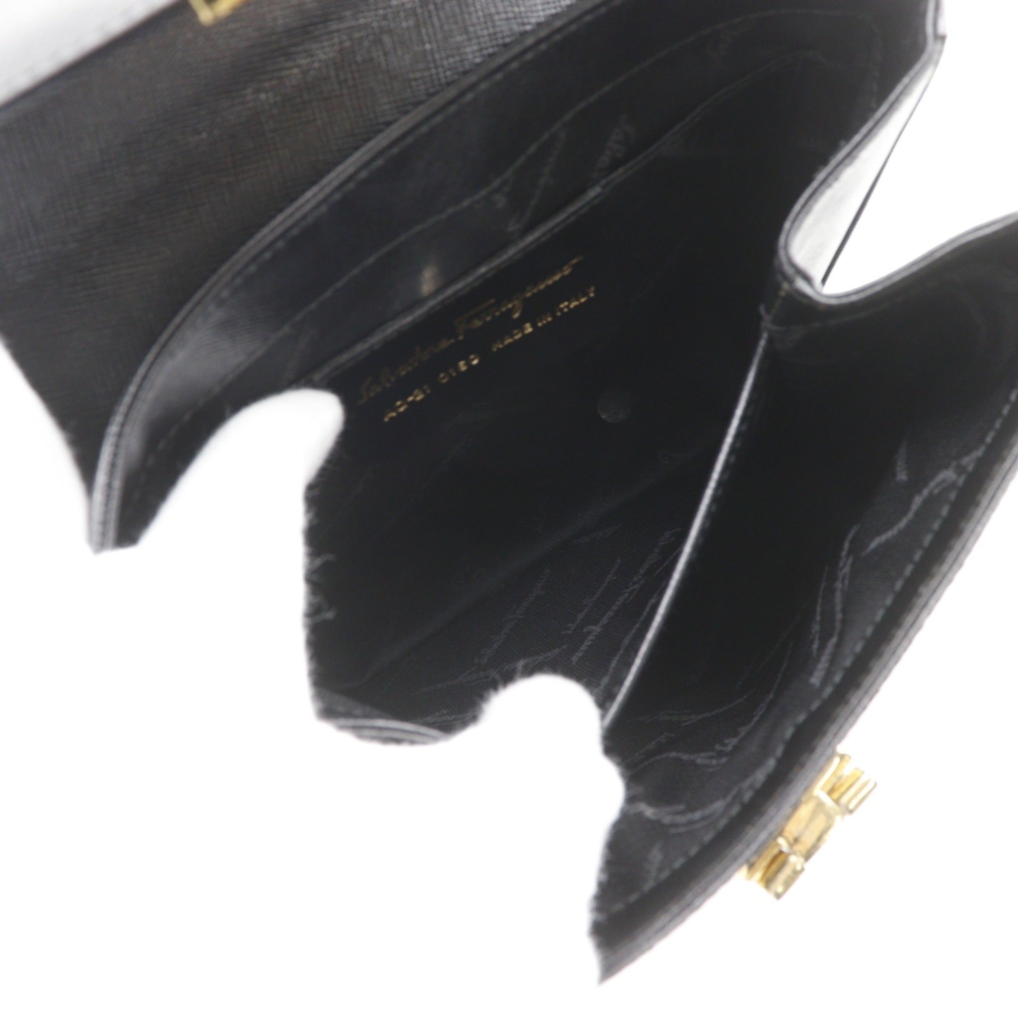 Salvatore Ferragamo Black Leather Handbag (Pre-Owned)