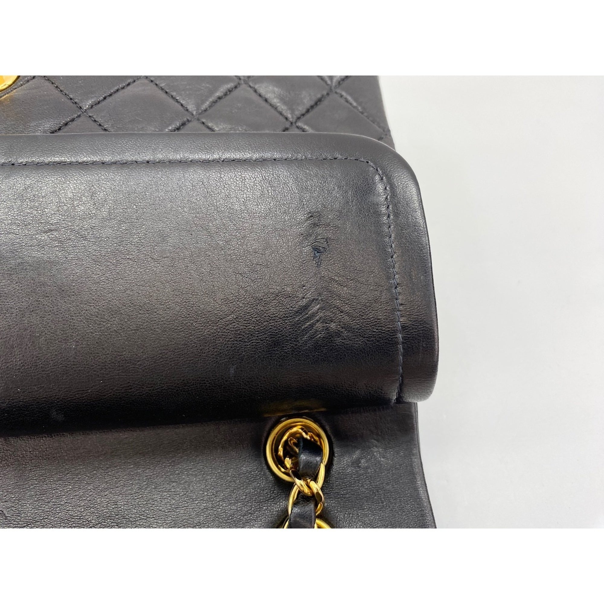 Chanel Matelasse Black Shoulder Bag (Pre-Owned)