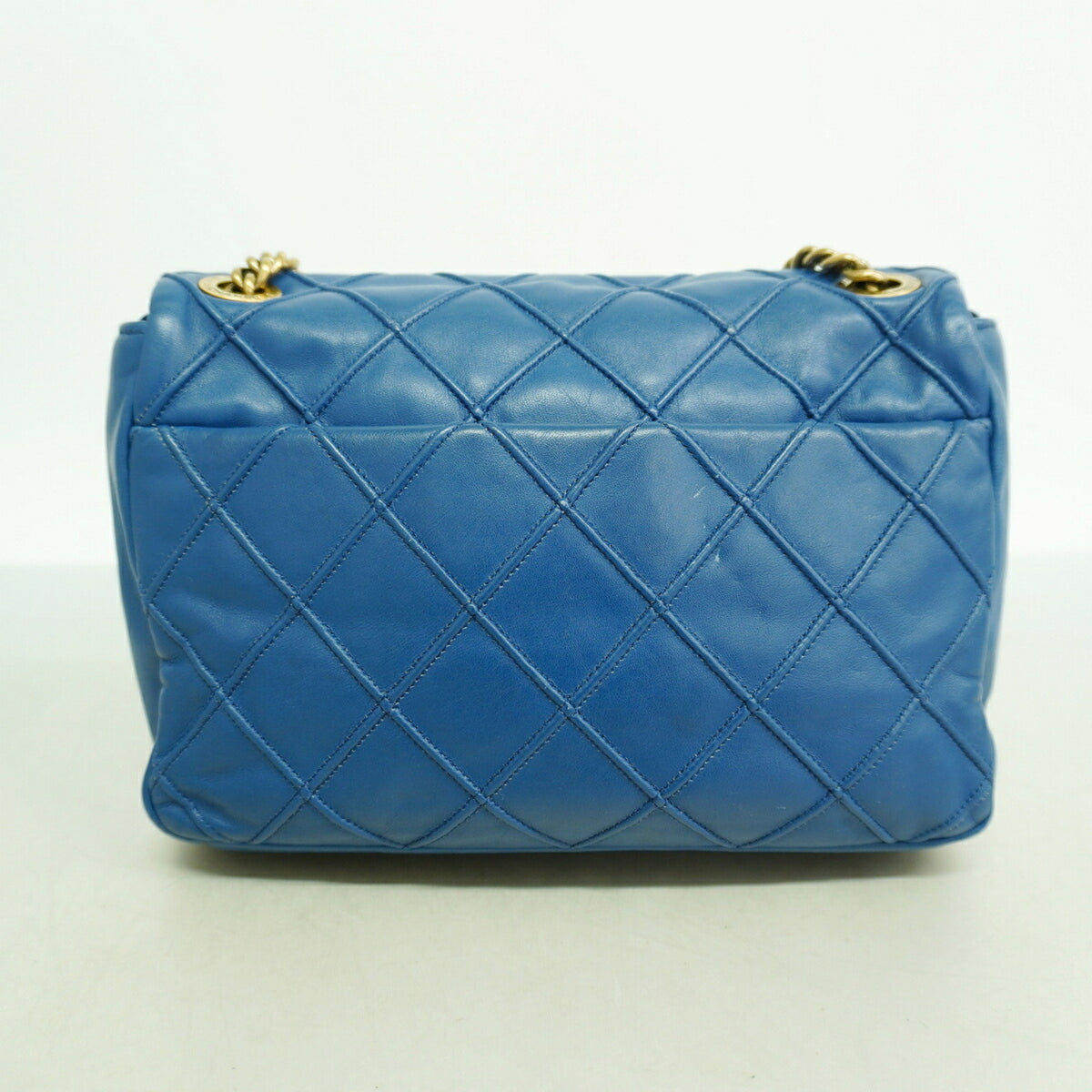 Chanel Blue Leather Shoulder Bag (Pre-Owned)