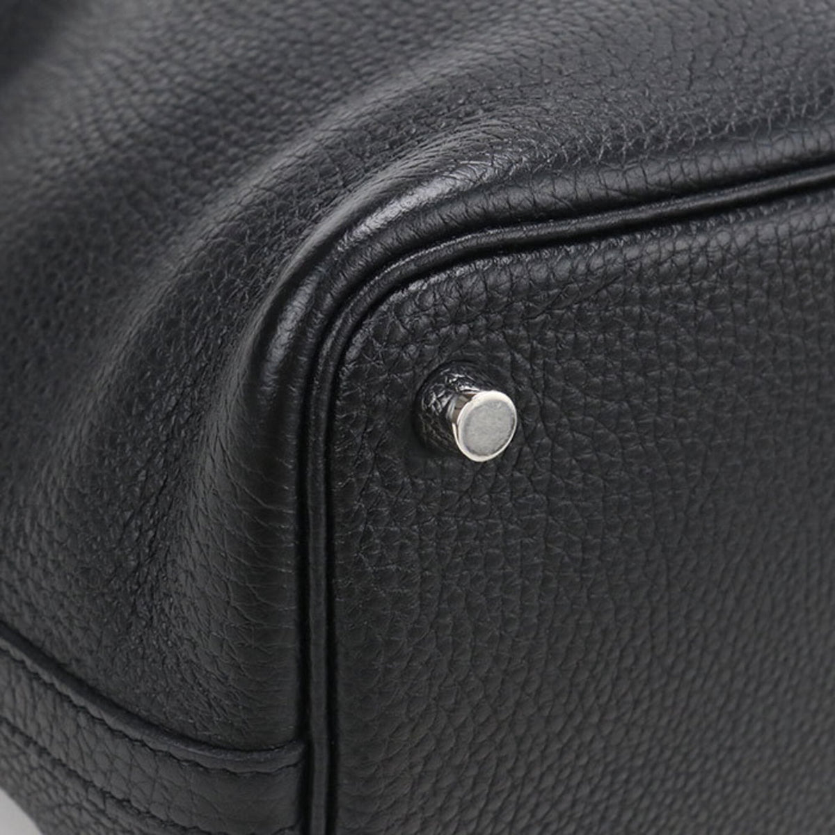 Hermes Black Taurillon Clemence Leather Handbag (Pre-Owned)