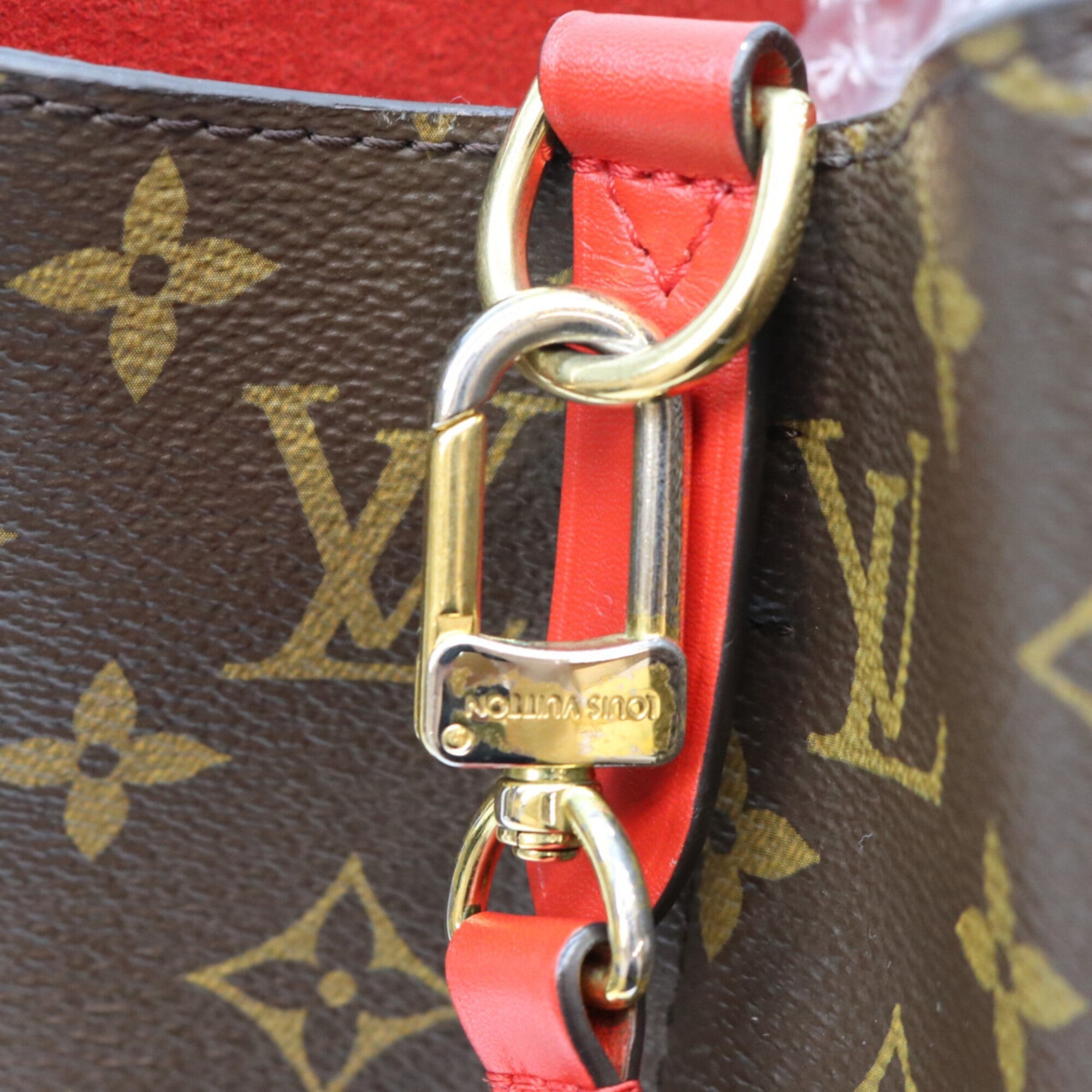 Louis Vuitton Coquelicots Red Color Monogram Shoulder Bag (Pre-Owned)