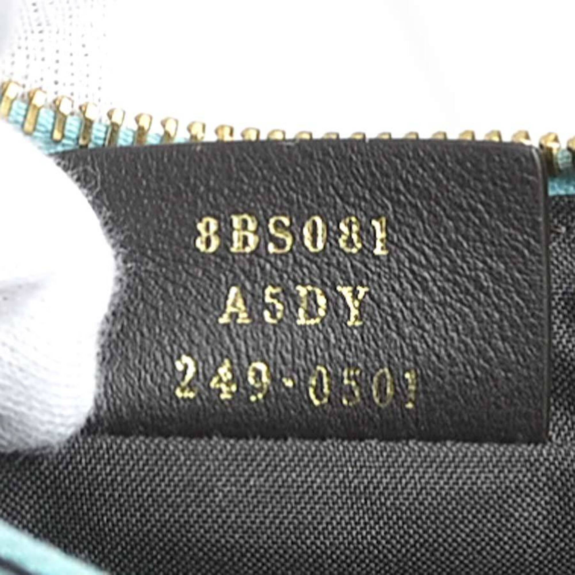 Fendi Light Blue Leather Shoulder Bag (Pre-Owned)