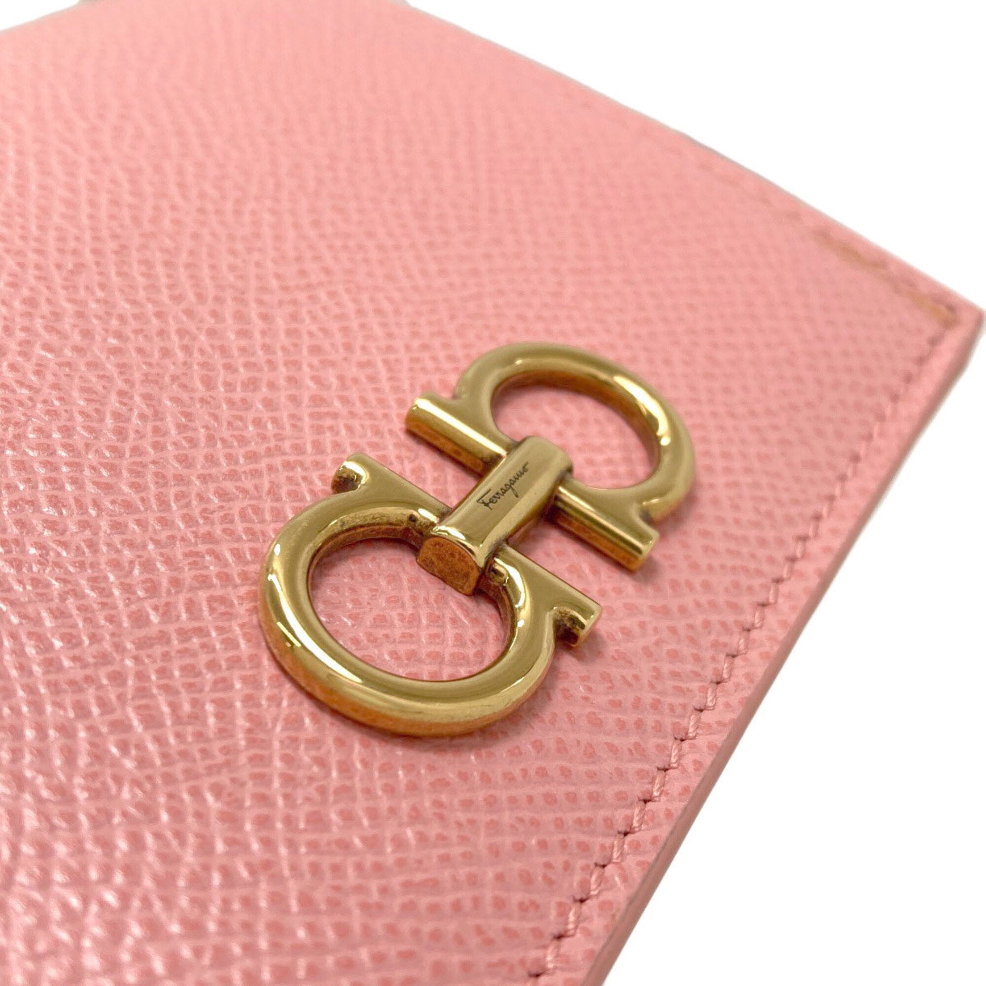 Salvatore Ferragamo Gancini Pink Leather Wallet (Bi-Fold) (Pre-Owned)