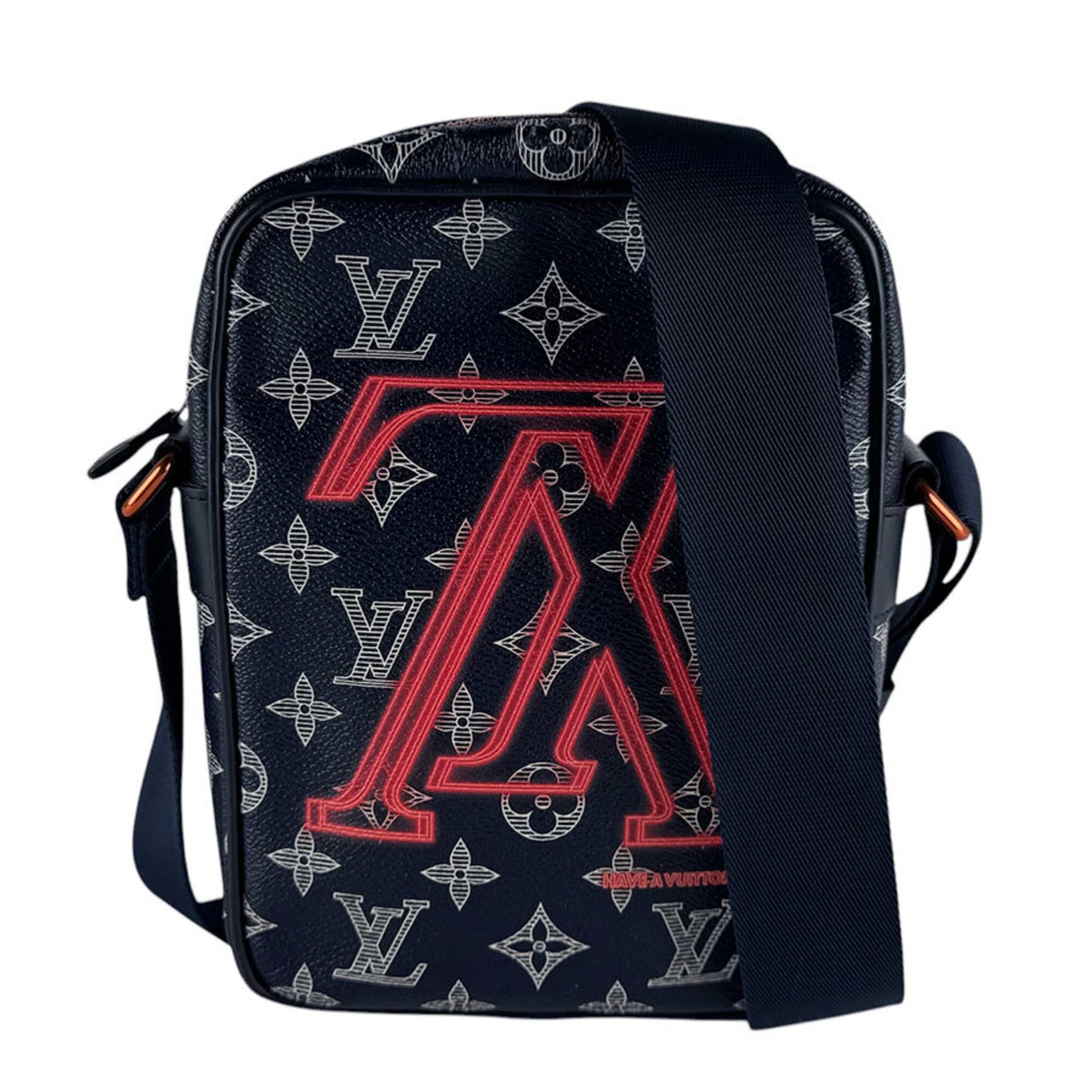 Louis Vuitton Navy Shoulder Bag (Pre-Owned)