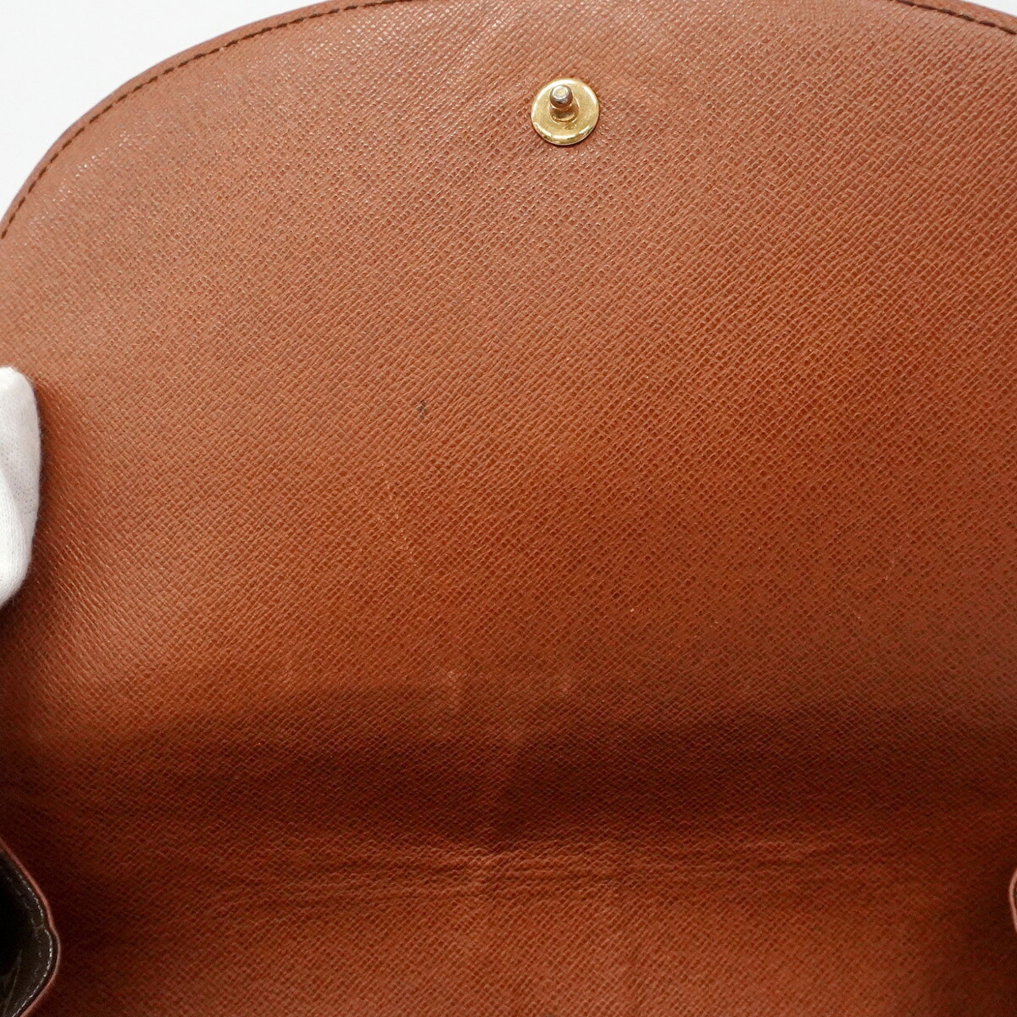 Louis Vuitton Brown Shoulder Bag (Pre-Owned)