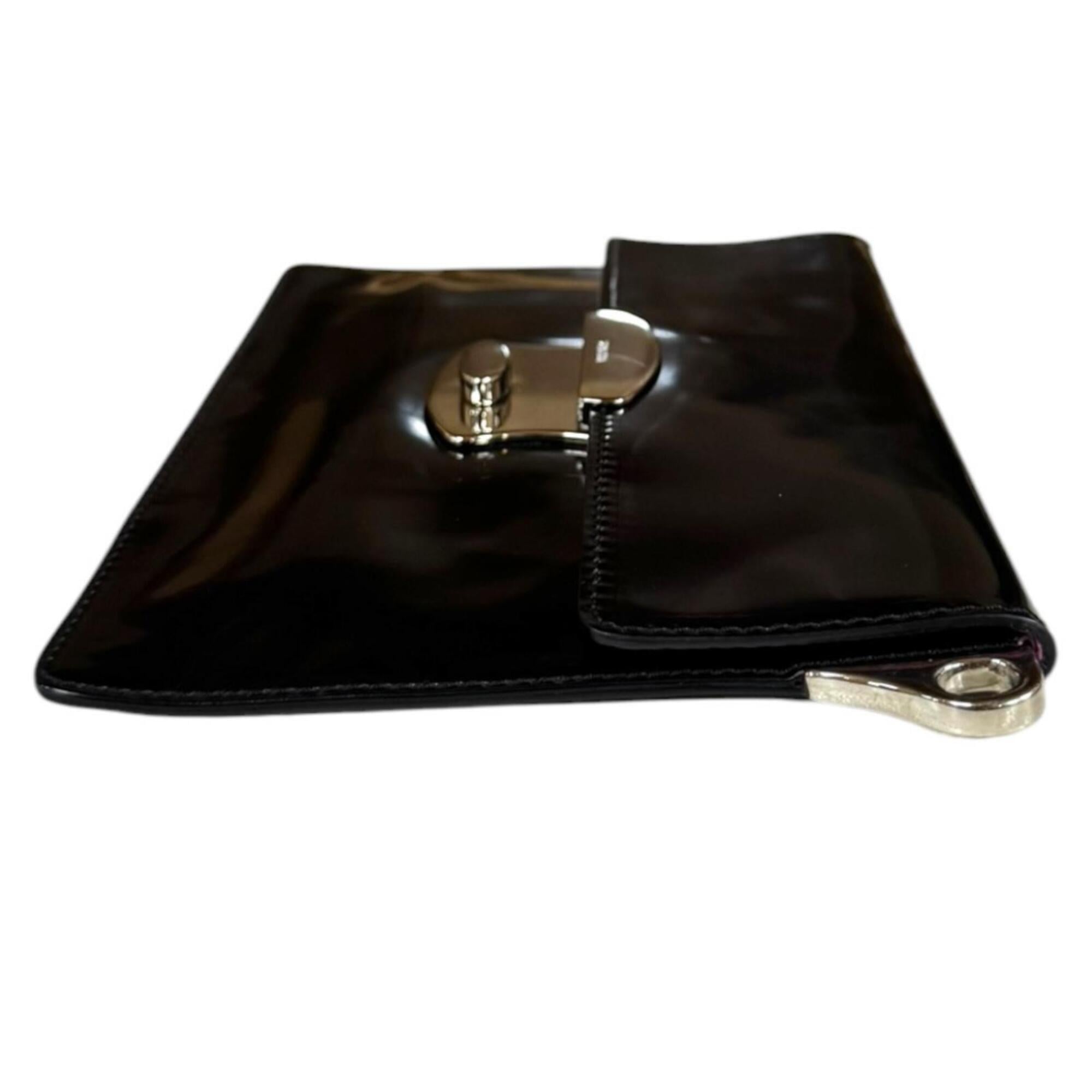 Prada Black Nero Leather Shoulder Bag (Pre-Owned)