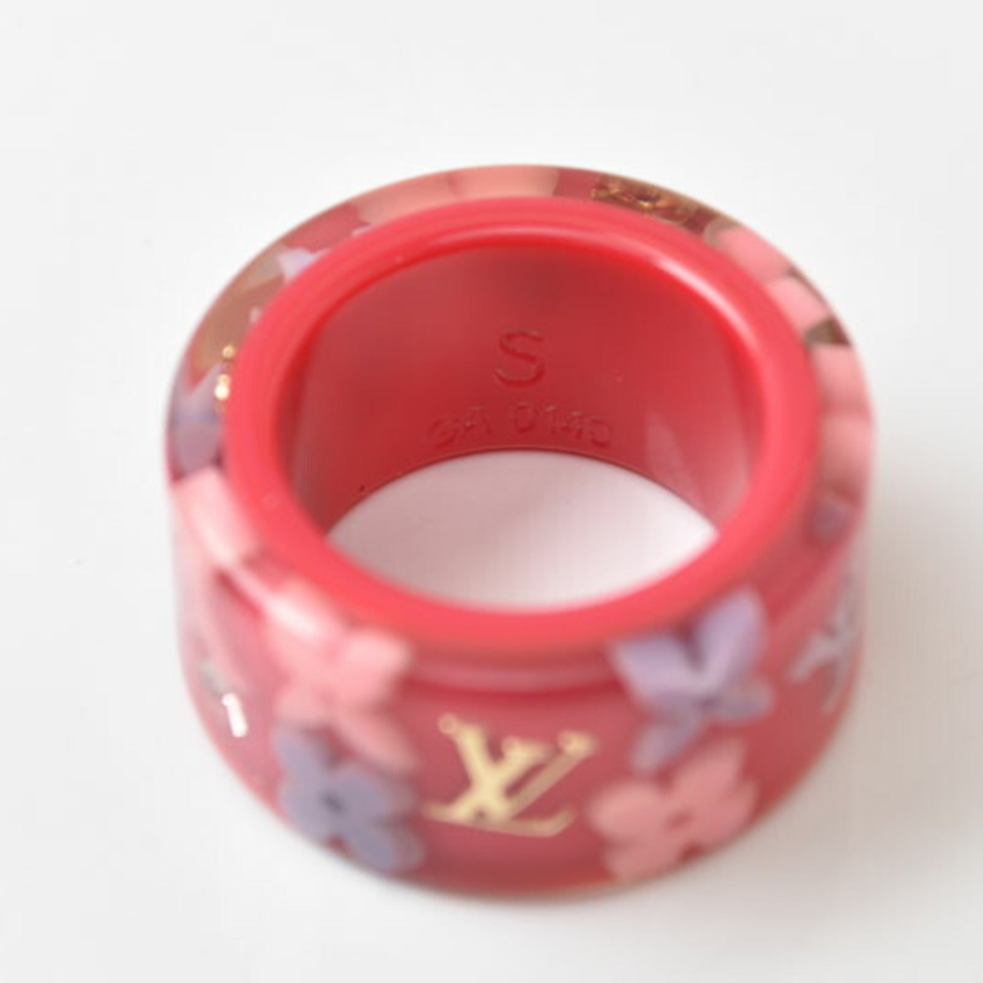 Louis Vuitton Pink Plastic Band Ring (Pre-Owned)
