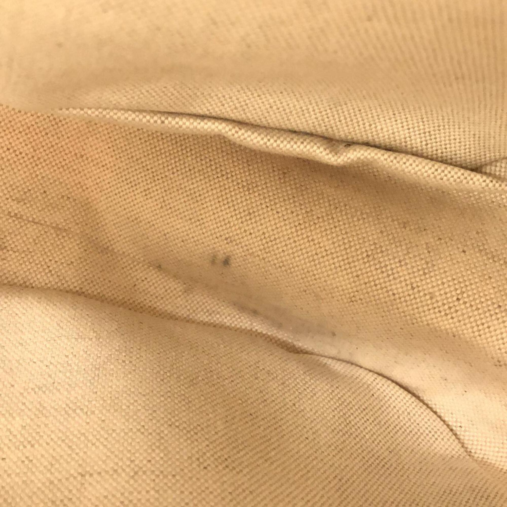 Gucci Beige Gg Supreme Canvas Backpack (Pre-Owned)
