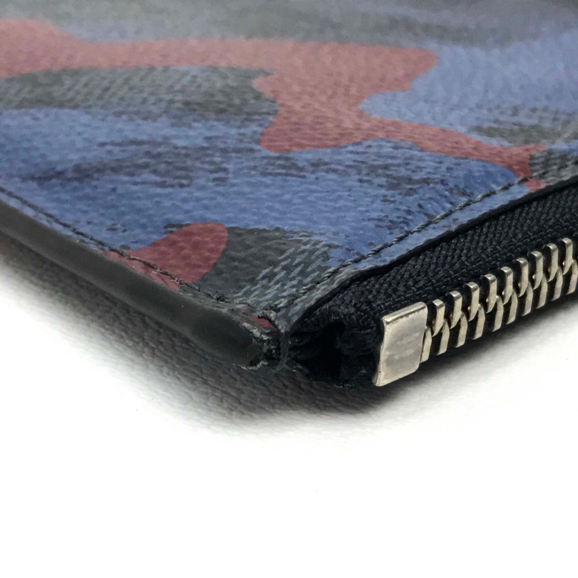 Louis Vuitton Camouflage Multi-Color Damier Graphite Clutch Bag Pochette Pouch (Pre-Owned)