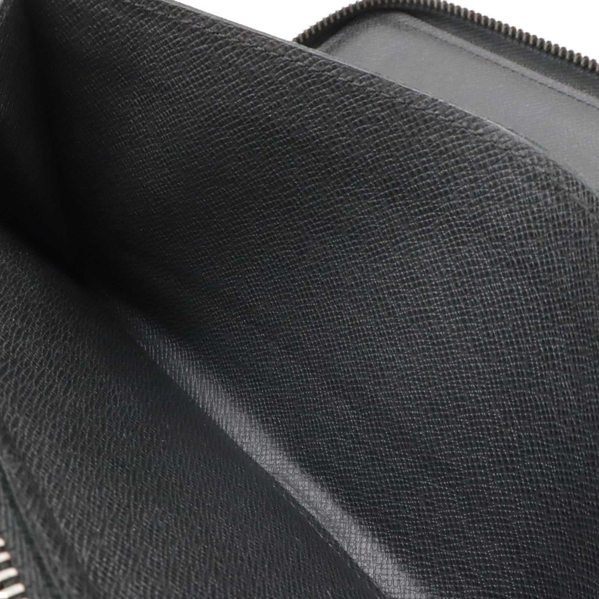 Louis Vuitton Ardoise Black Taiga Leather Coin Purse/Coin Case (Pre-Owned)