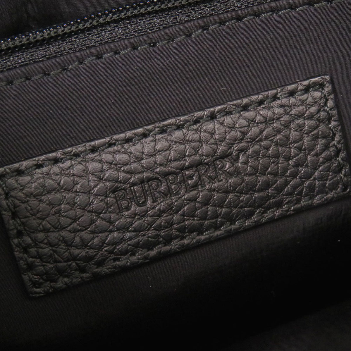 Burberry Black Nylon Polyester Shoulder Bag (Pre-Owned)