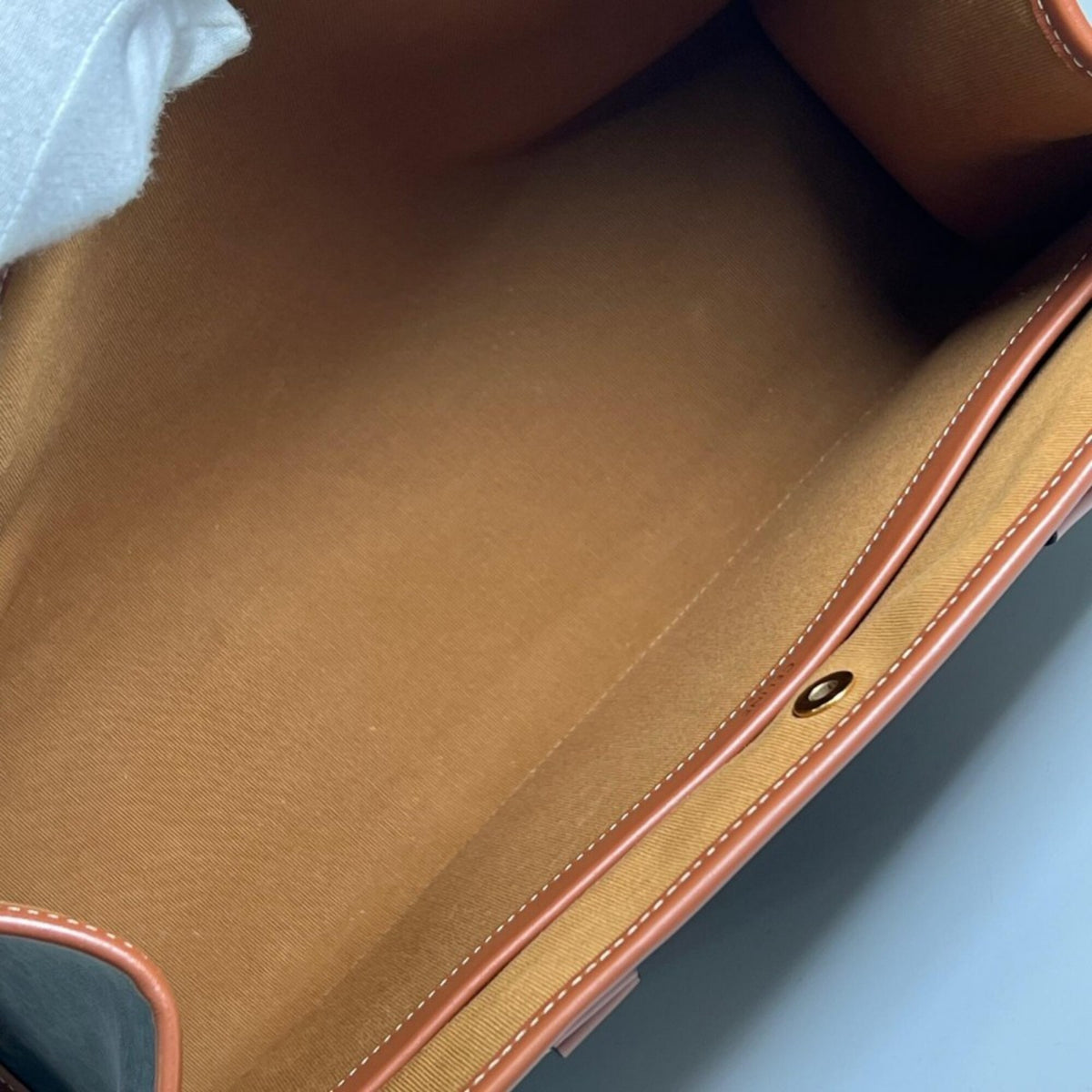 Celine Brown Pvc Leather Tote Bag (Pre-Owned)