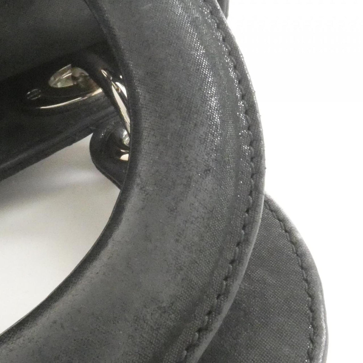 Christian Dior Black Leather Handbag (Pre-Owned)