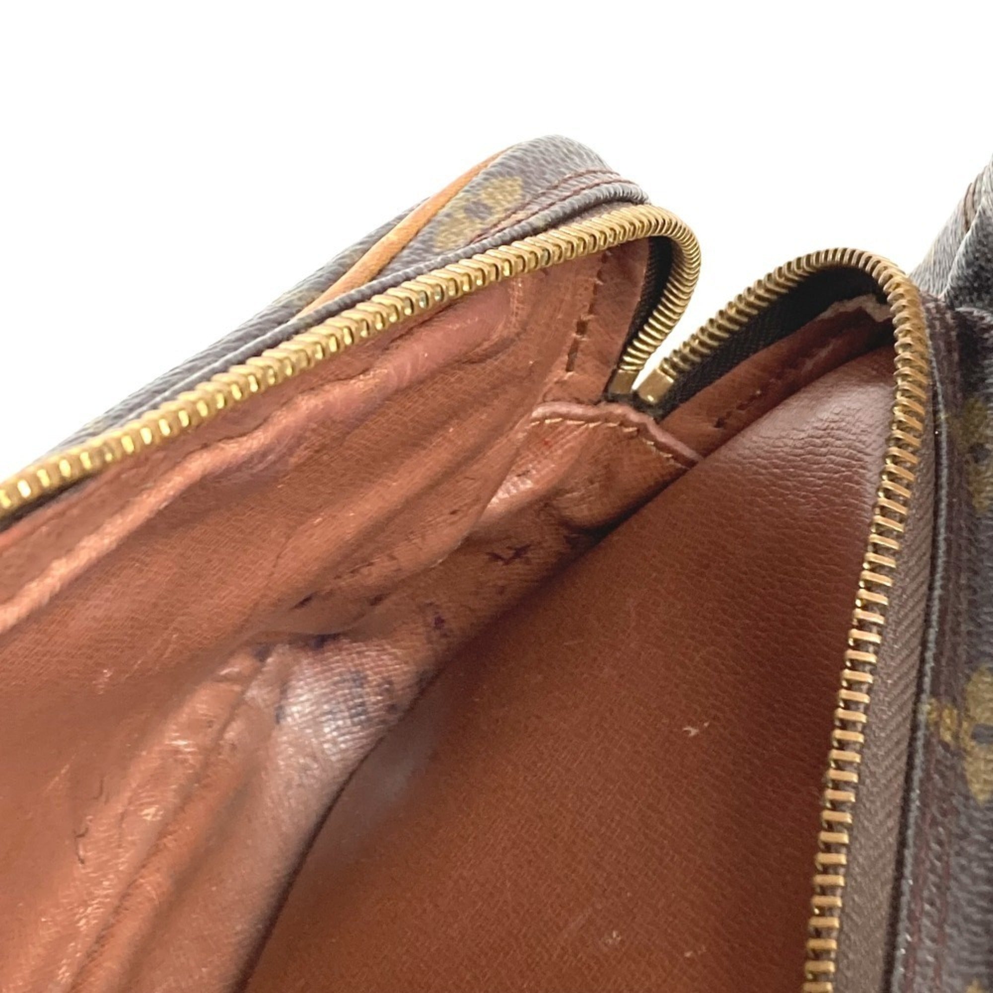 Louis Vuitton Brown Monogram Monogram Canvas Shoulder Bag (Pre-Owned)