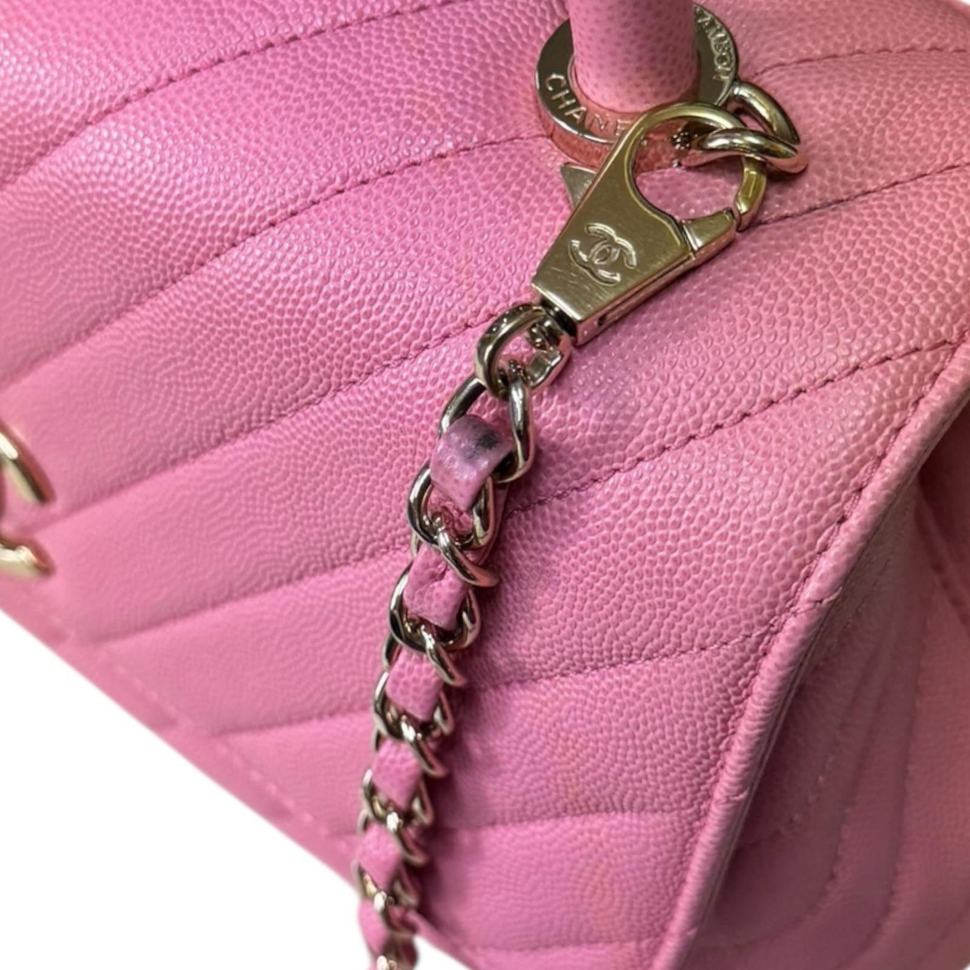 Chanel Pink Grained Calfskin Shoulder Bag (Pre-Owned)