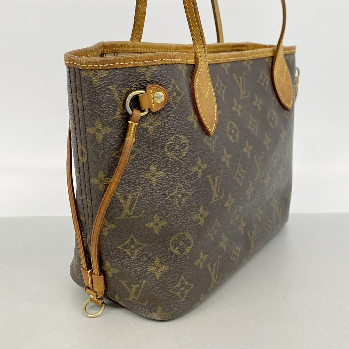 Louis Vuitton Brown Tote Bag (Pre-Owned)