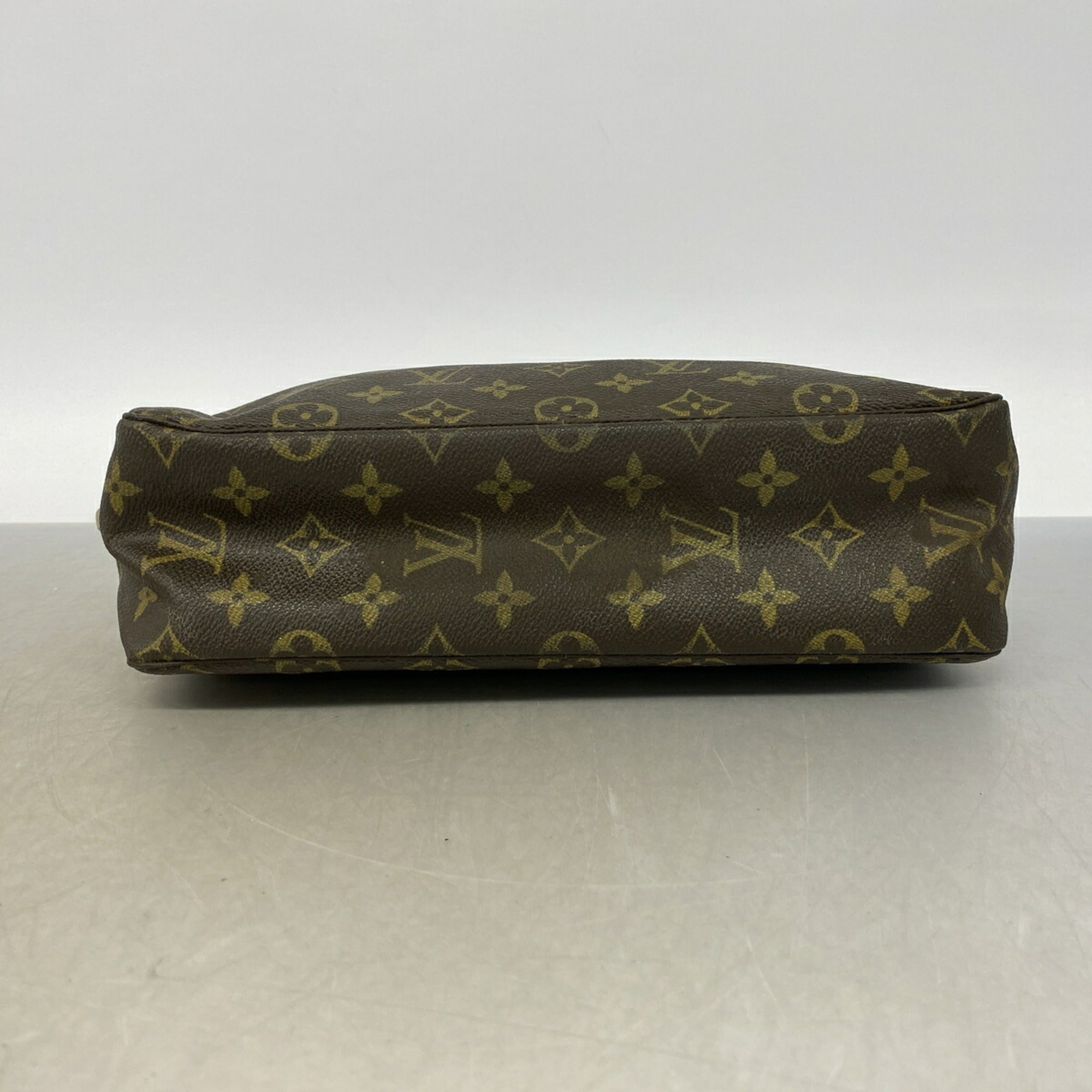 Louis Vuitton Brown Pouch (Pre-Owned)