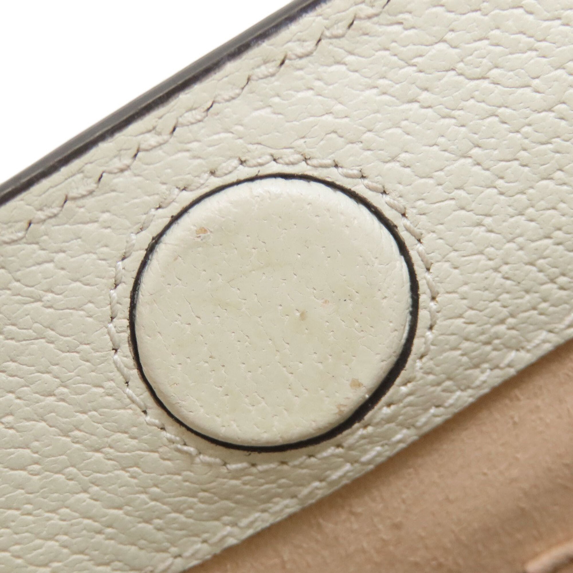 Gucci White Leather Shoulder Bag (Pre-Owned)