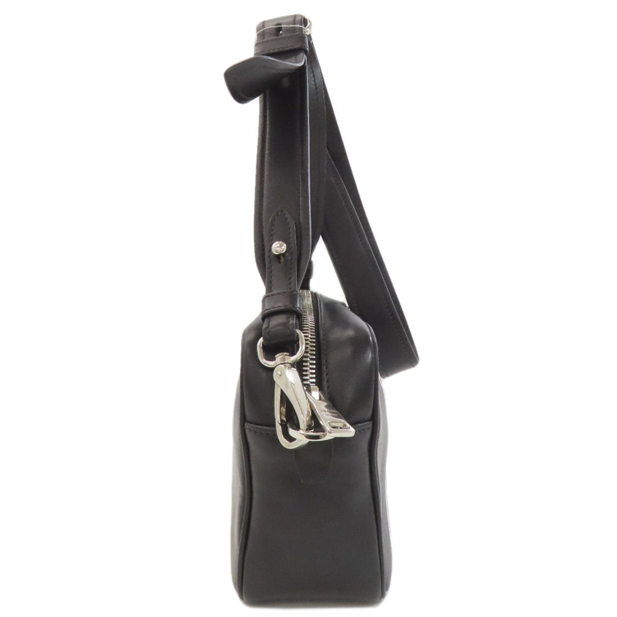 Prada Black Leather Shoulder Bag (Pre-Owned)