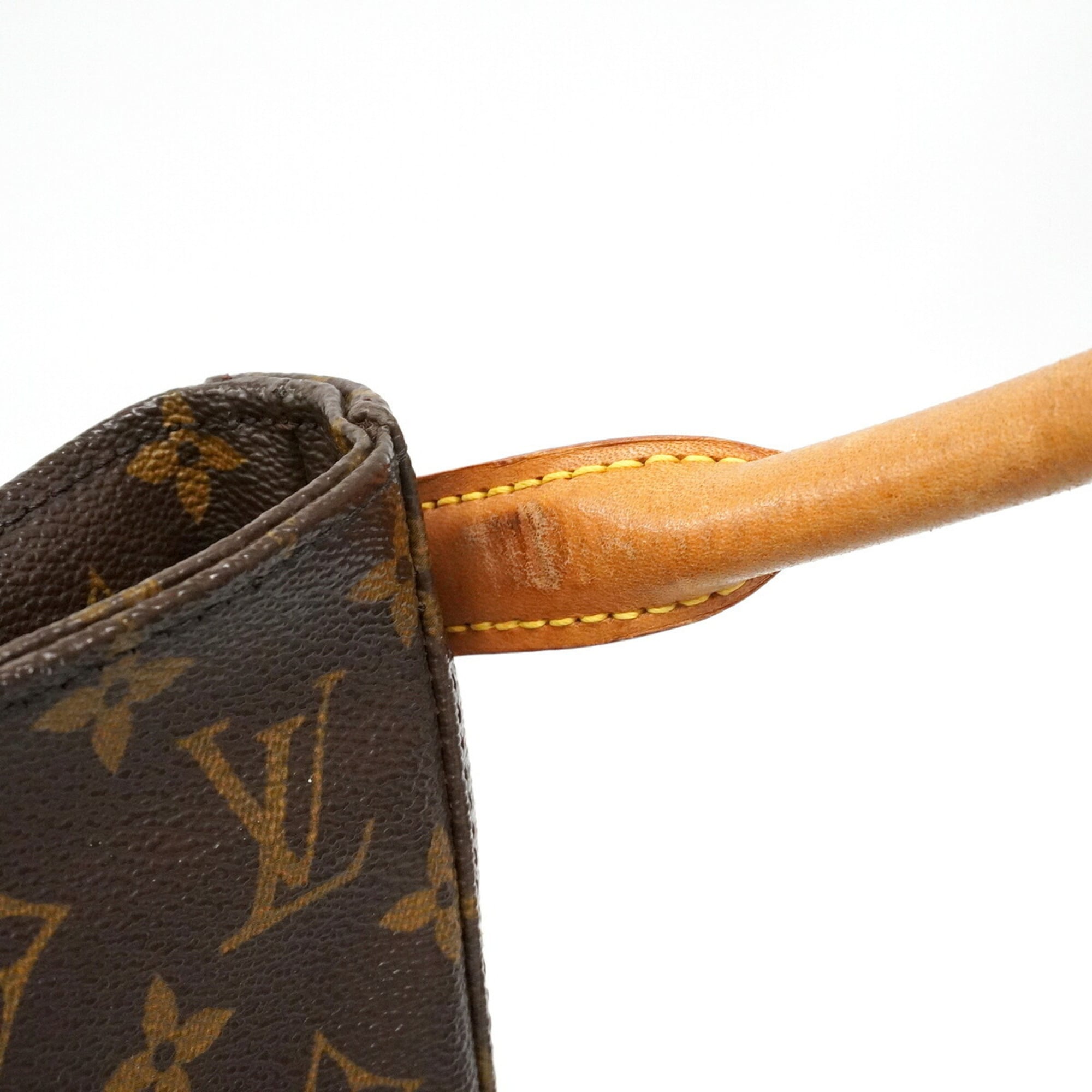 Louis Vuitton Brown Shoulder Bag (Pre-Owned)