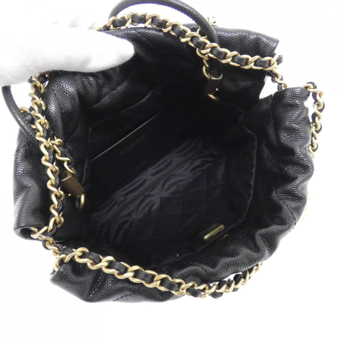 Chanel Black Grained Calfskin Handbag (Pre-Owned)