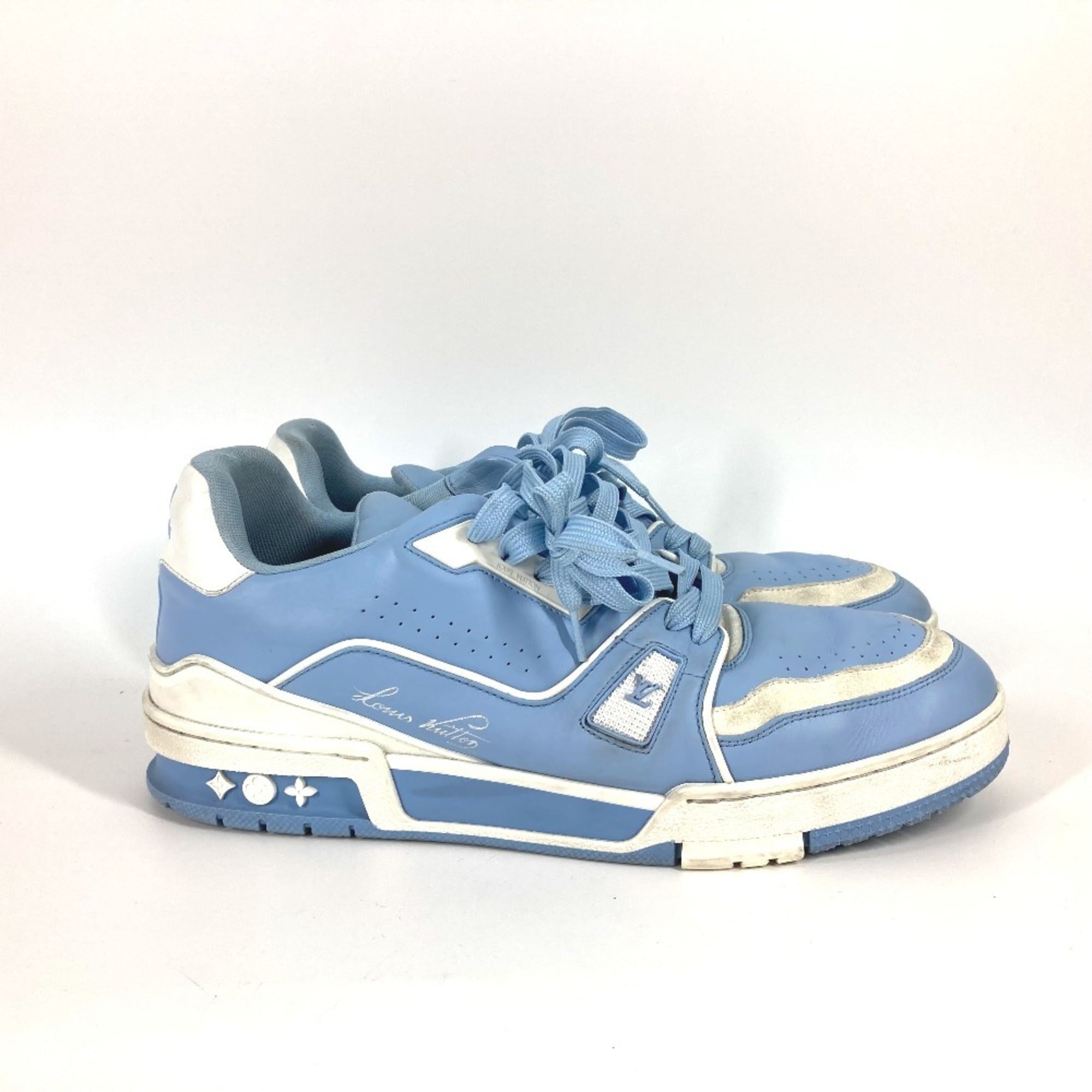 Louis Vuitton Blue White Sneakers (Pre-Owned)