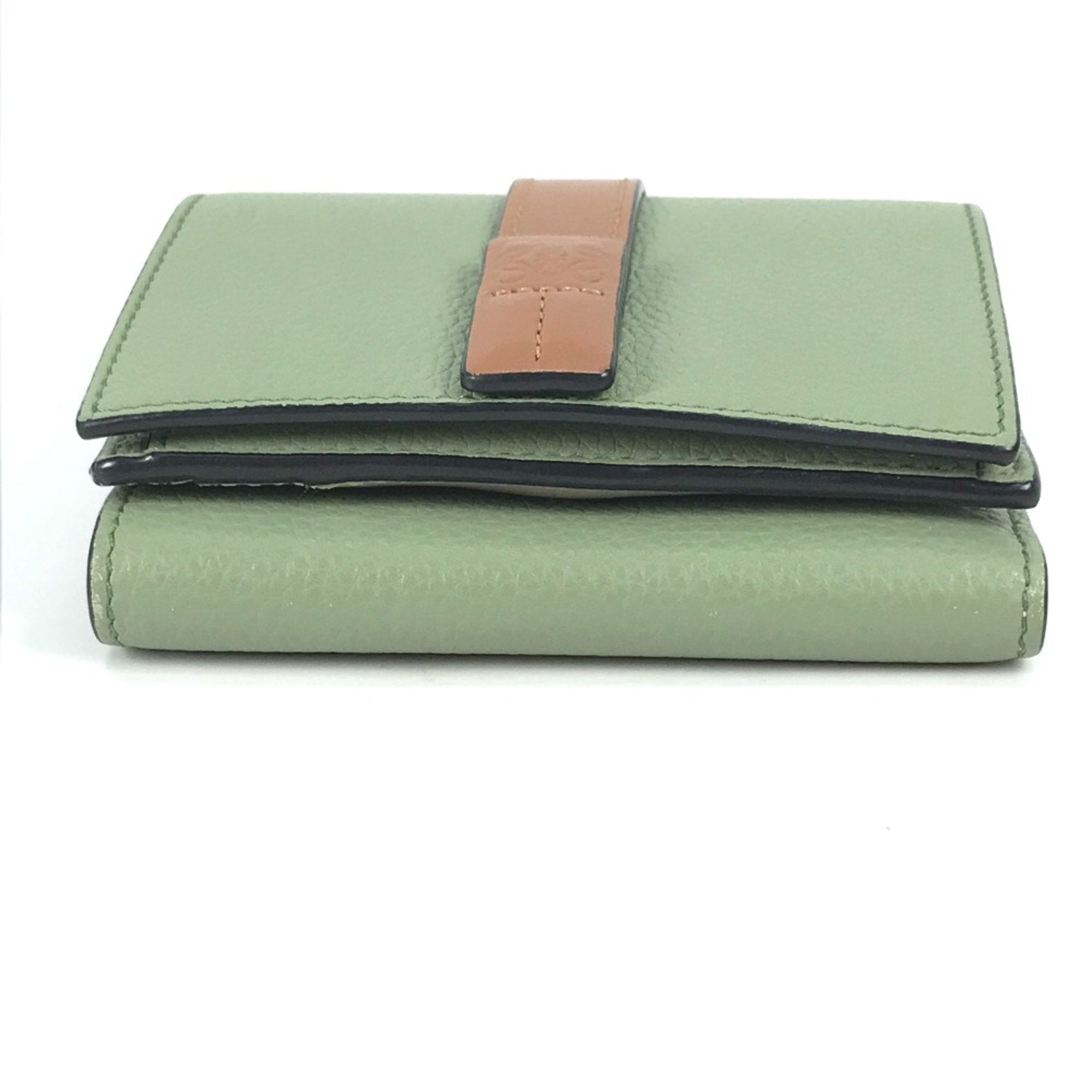 Loewe Green Leather Wallet (Tri-Fold) (Pre-Owned)
