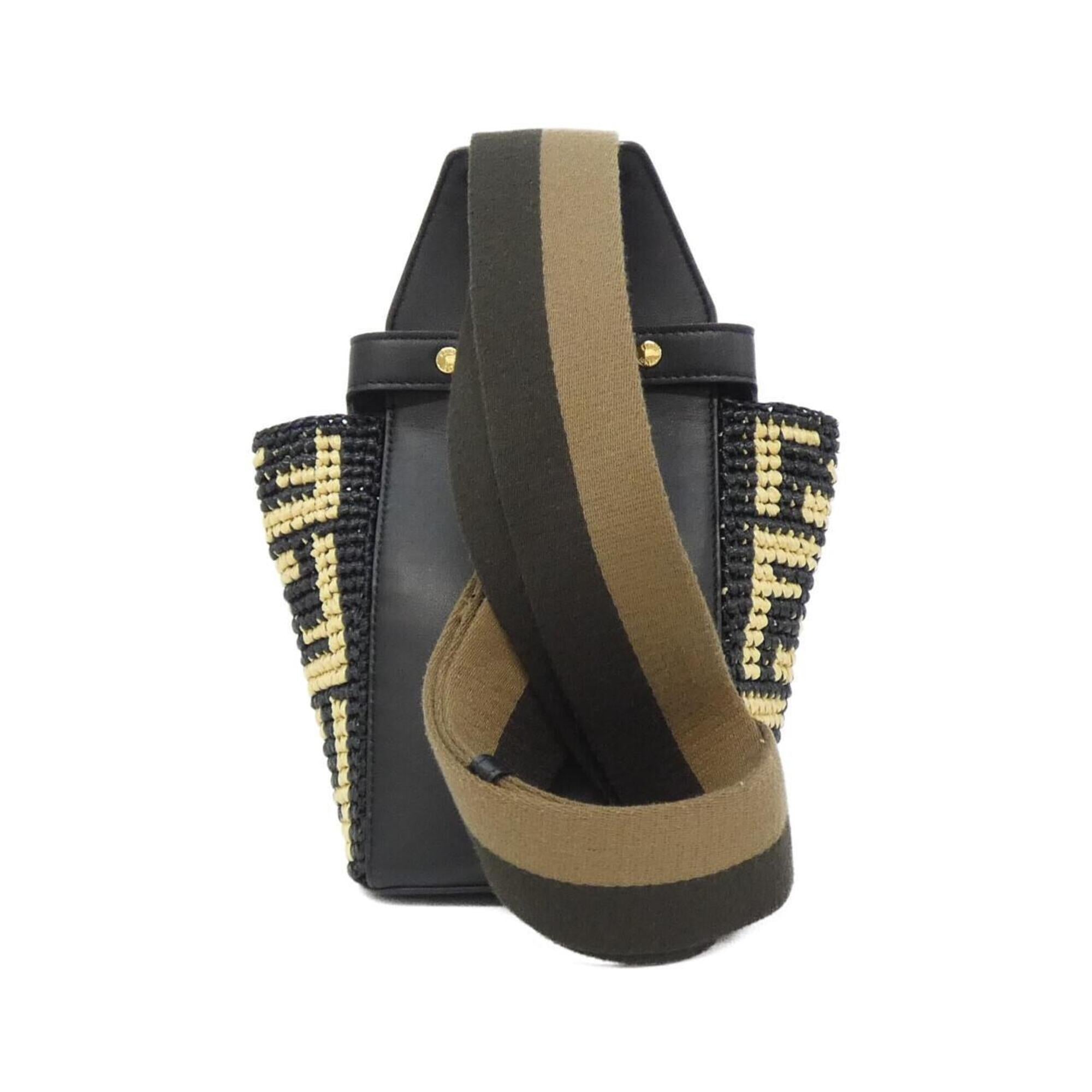 Fendi Black Raffia Shoulder Bag (Pre-Owned)