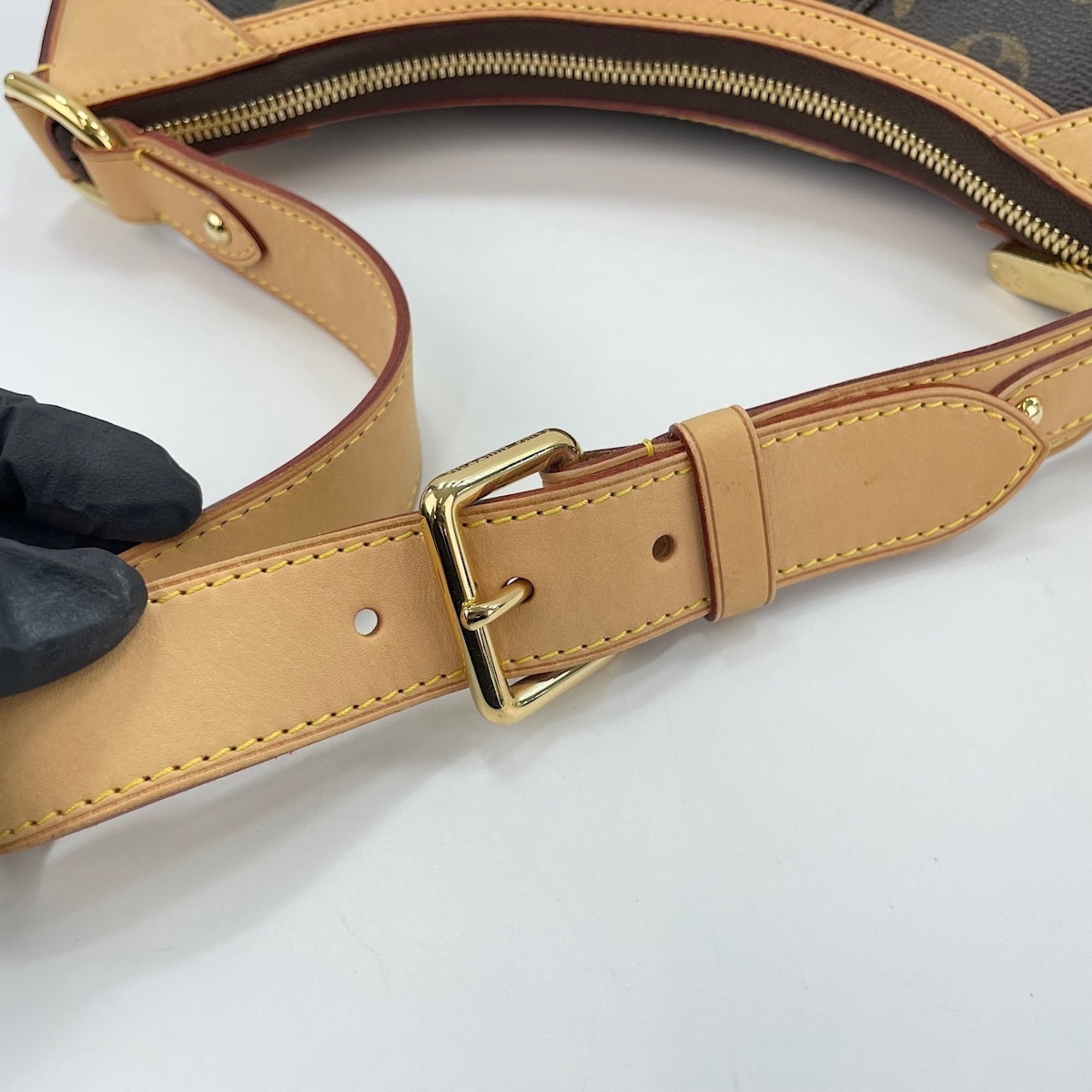 Louis Vuitton Monogram Brown Shoulder Bag (Pre-Owned)