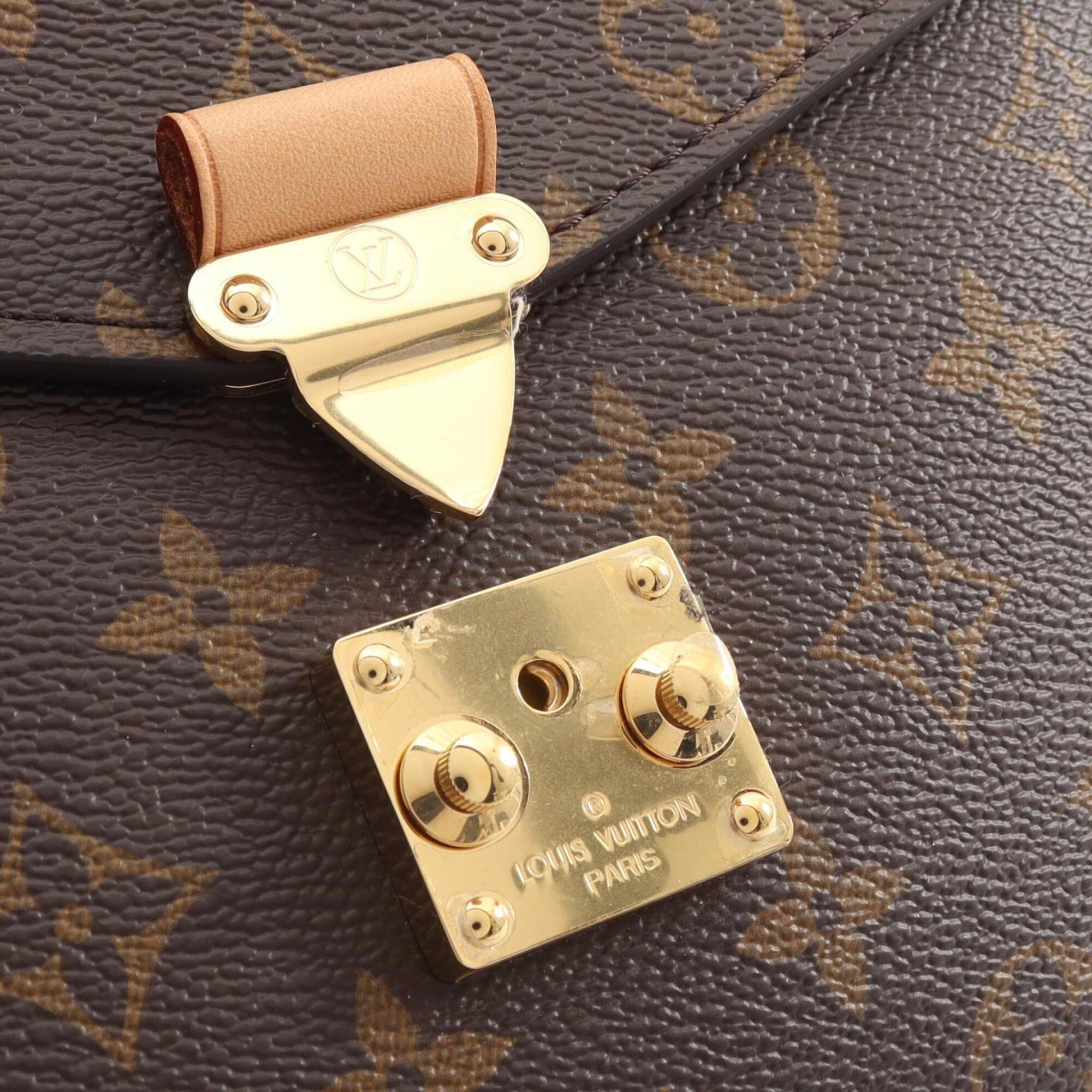 Louis Vuitton Brown Coated Canvas Leather Handbag Pochette (Pre-Owned)