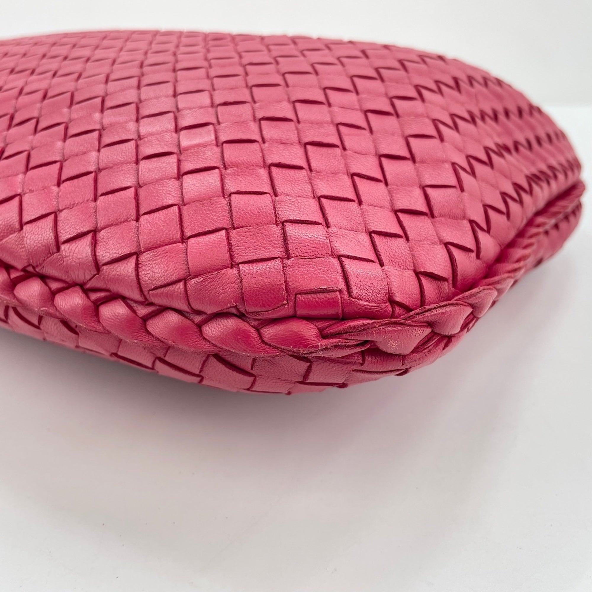 Bottega Veneta Red Color Shoulder Bag (Pre-Owned)